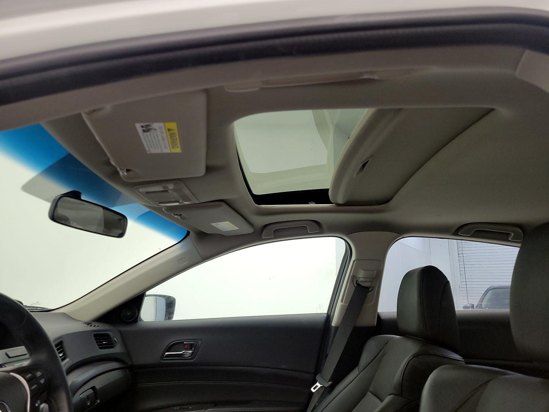 Thumbnail: 2015 Acura ILX - 19