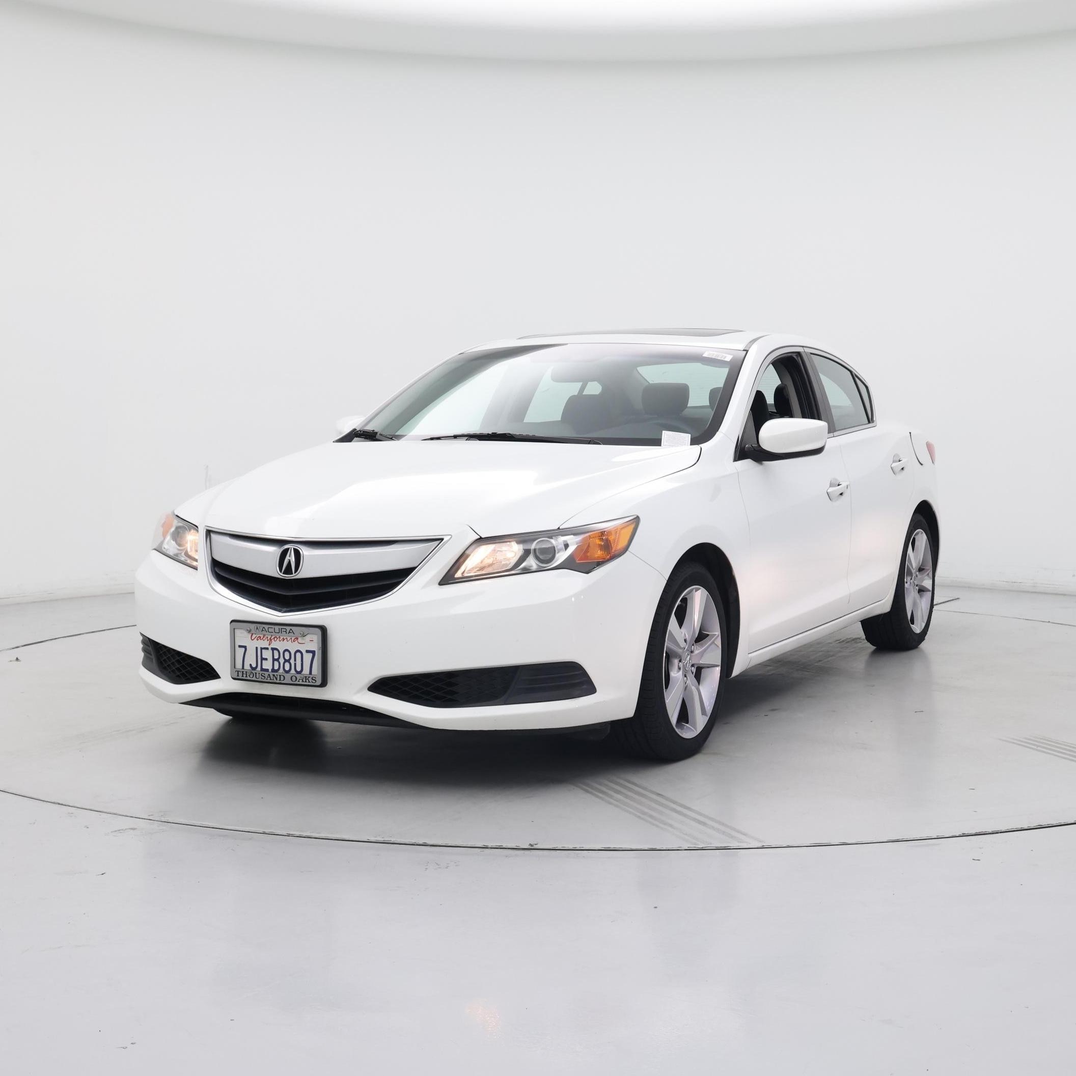 Thumbnail: 2015 Acura ILX - 4