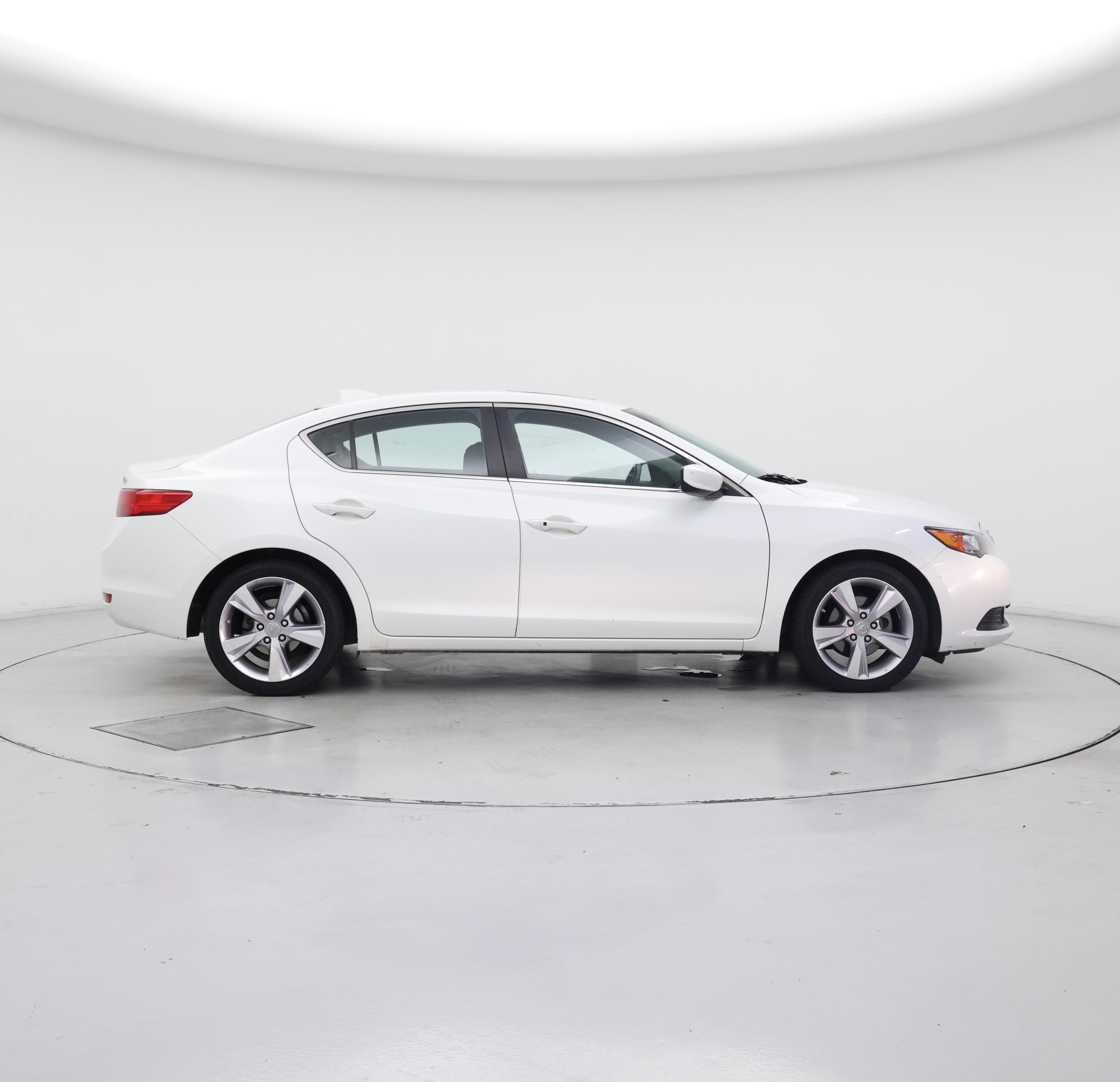 Thumbnail: 2015 Acura ILX - 7