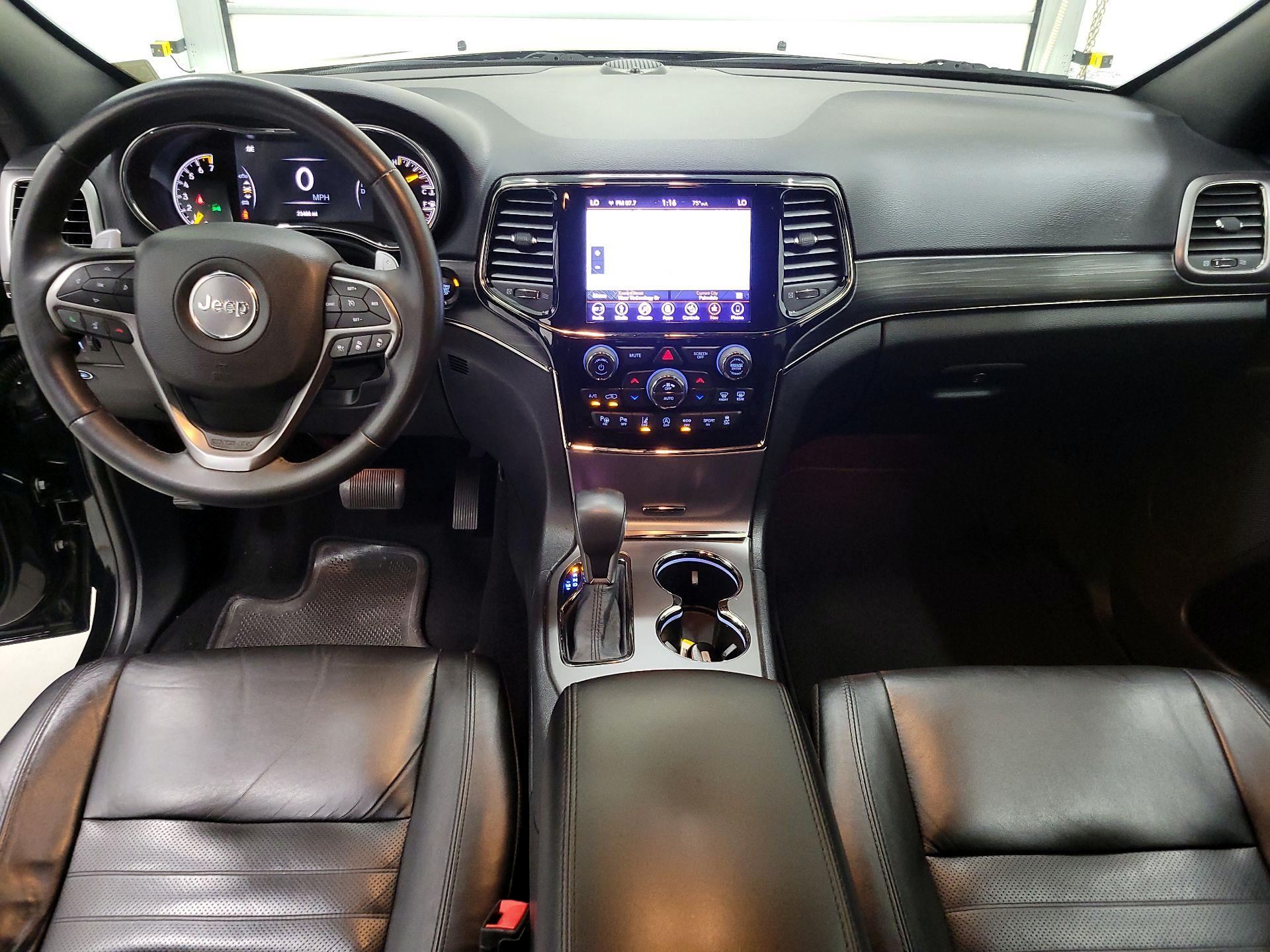 Thumbnail: 2019 Jeep Grand Cherokee - 9