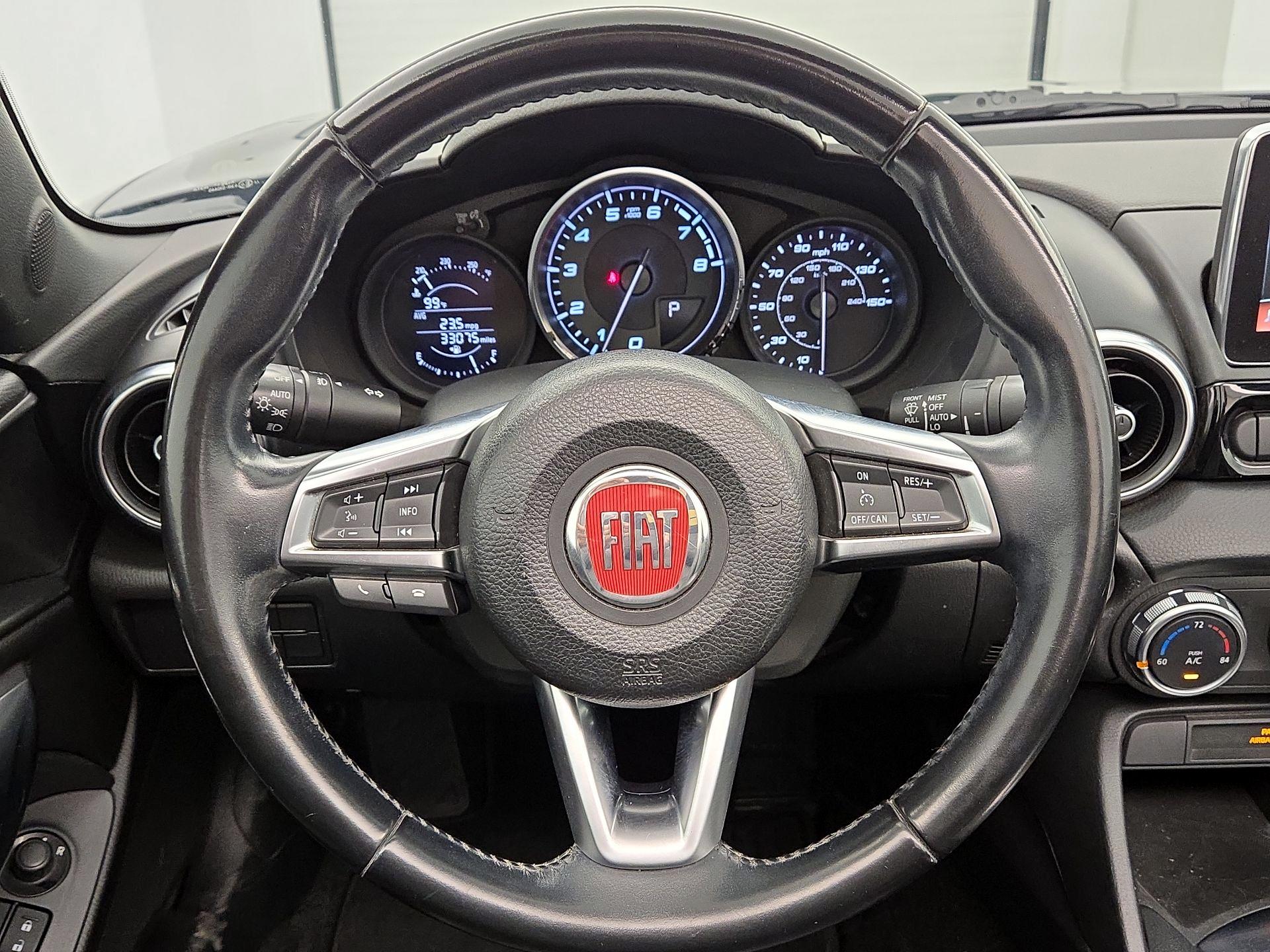 Thumbnail: 2019 Fiat 124 Spider - 10