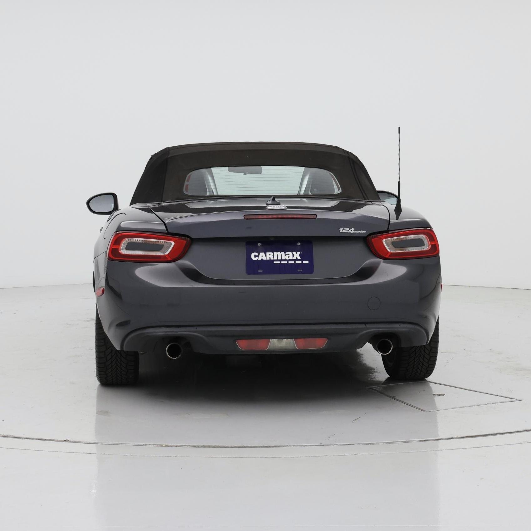 Thumbnail: 2019 Fiat 124 Spider - 6