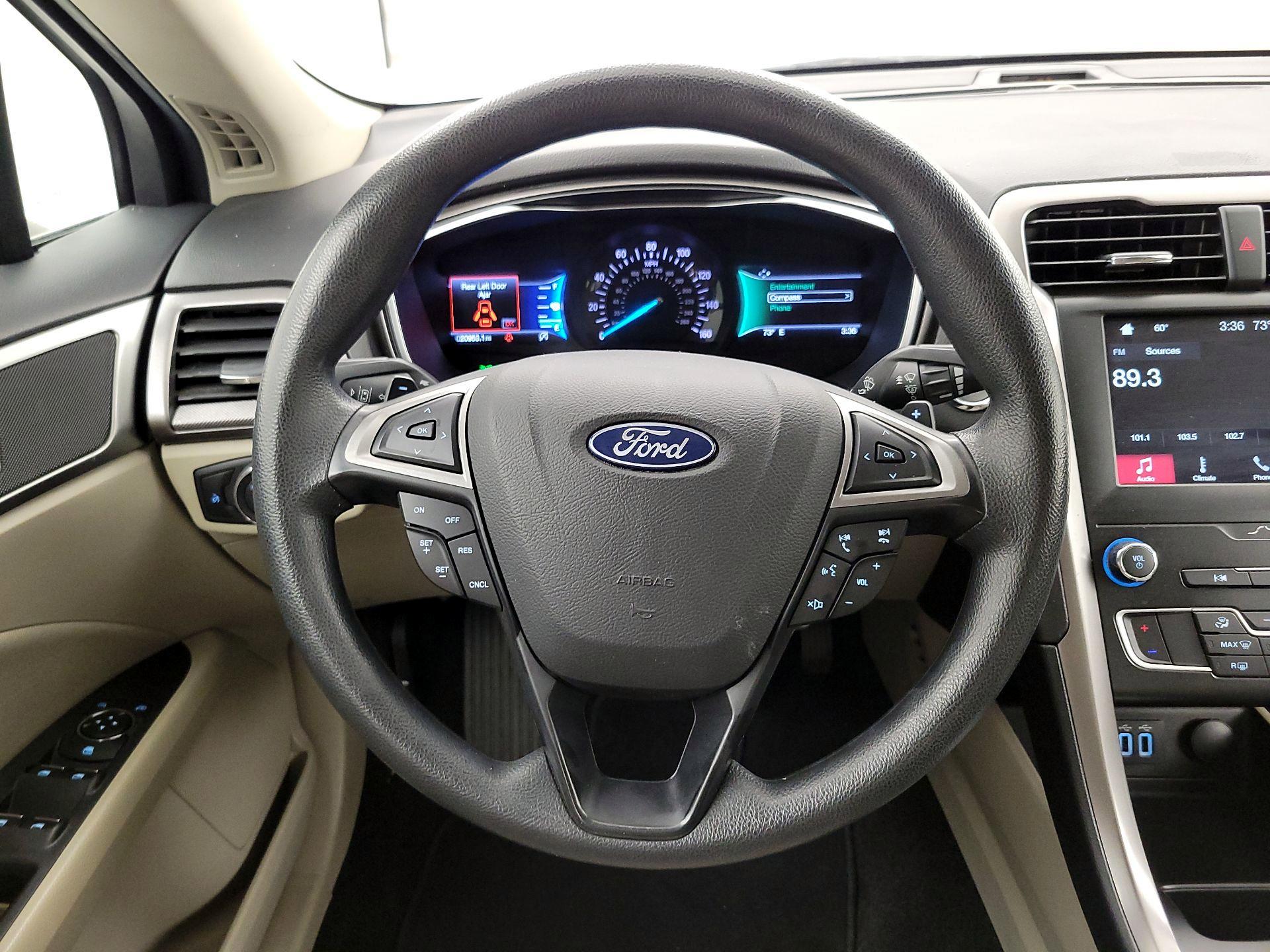 Thumbnail: 2019 Ford Fusion - 10