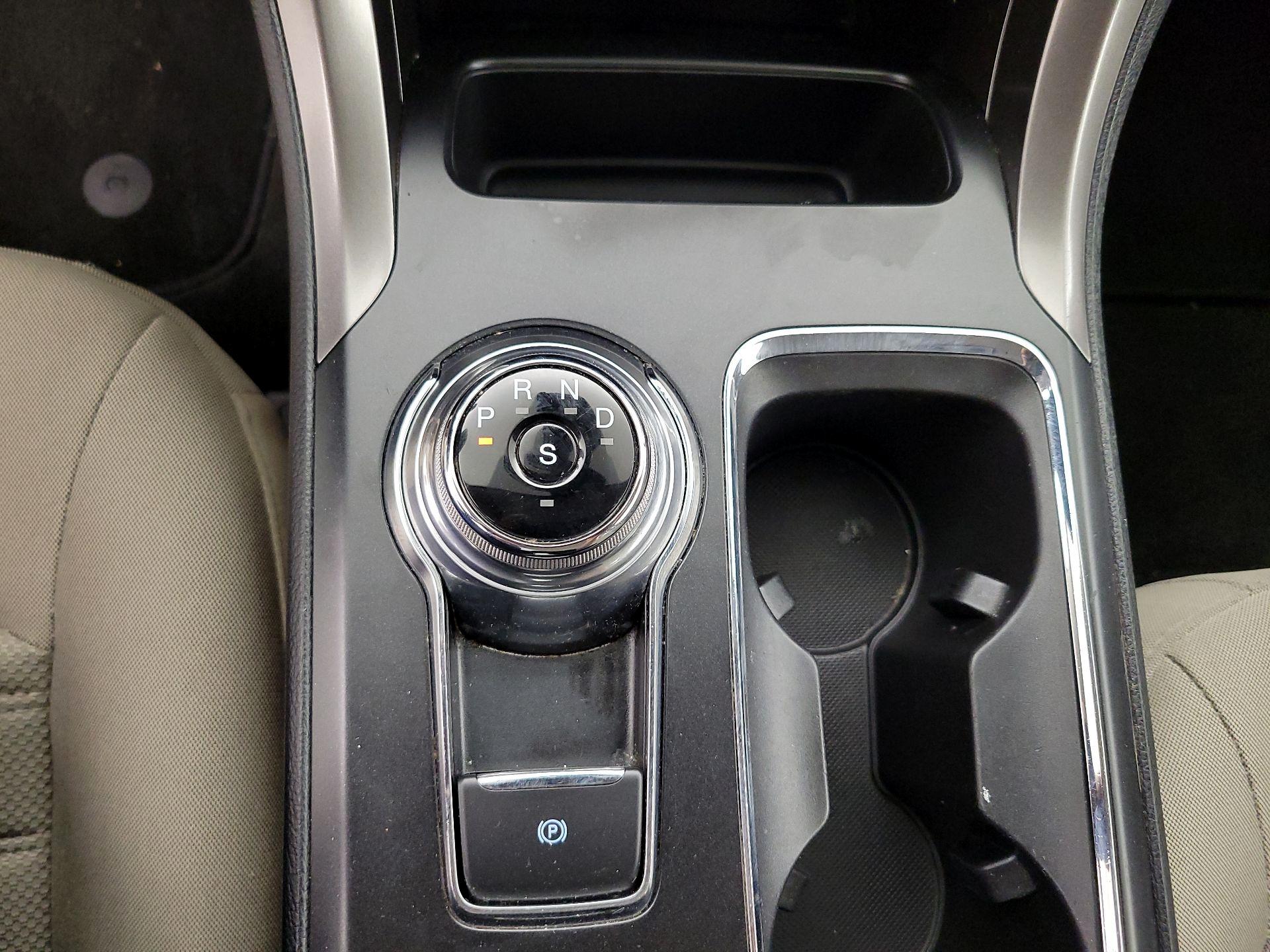 Thumbnail: 2019 Ford Fusion - 17