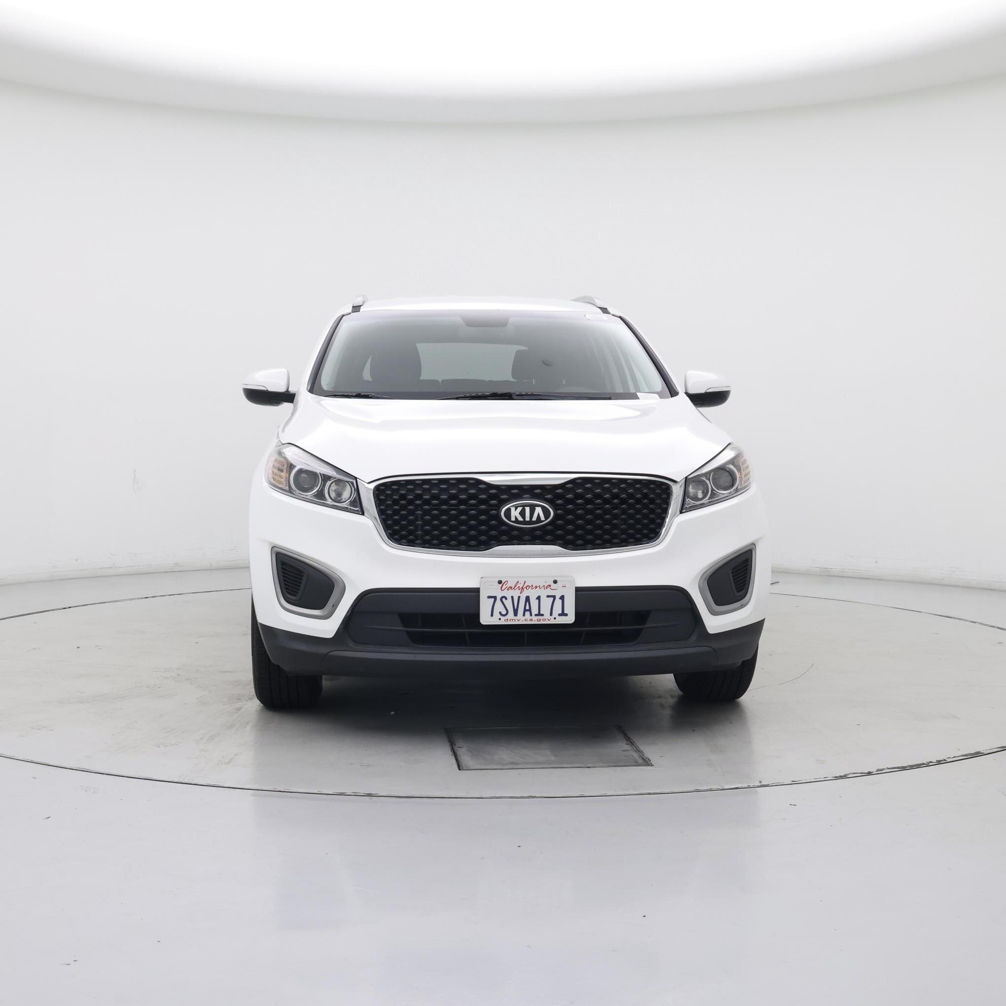 Thumbnail: 2016 Kia Sorento - 5
