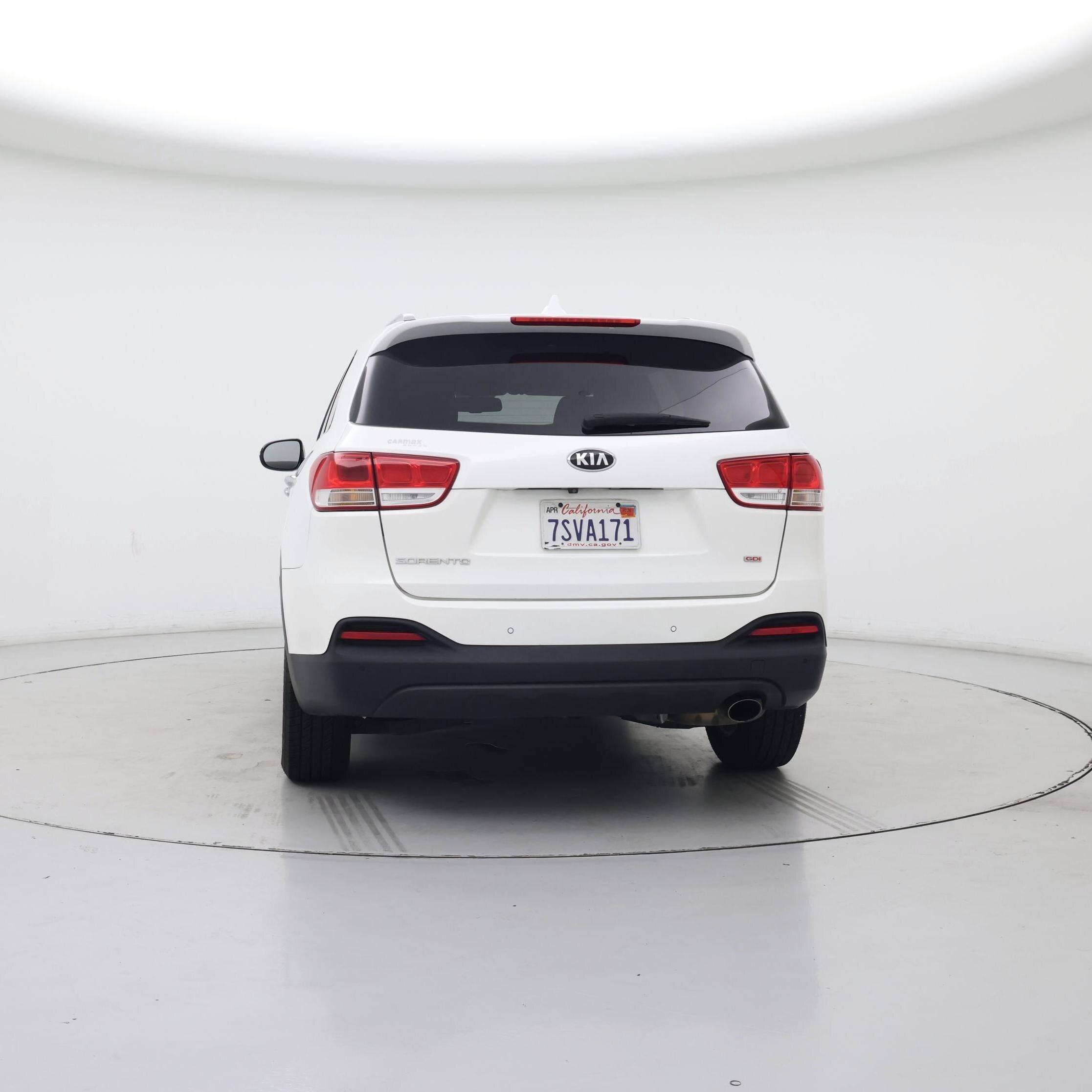 Thumbnail: 2016 Kia Sorento - 6