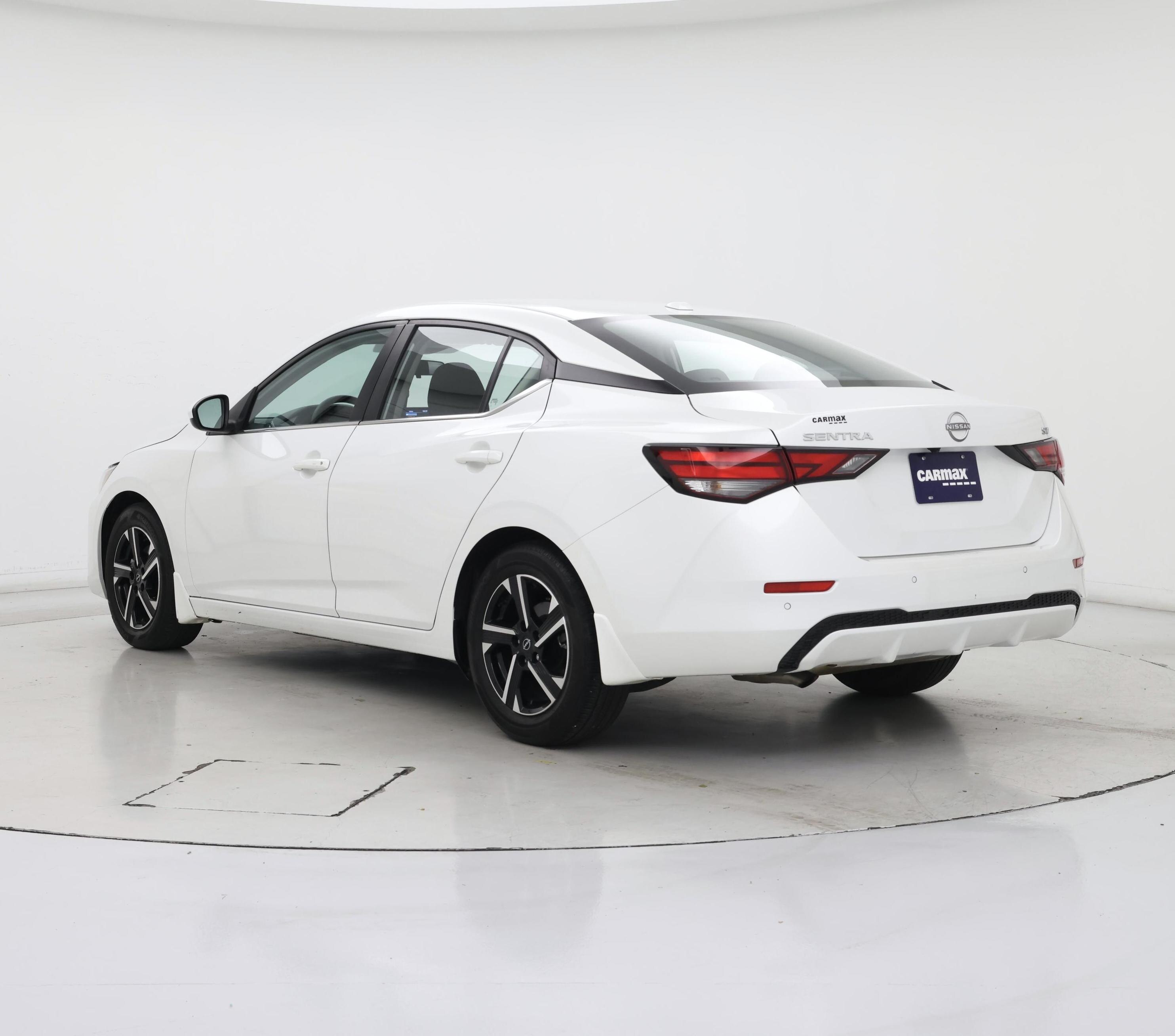 Thumbnail: 2024 Nissan Sentra - 2