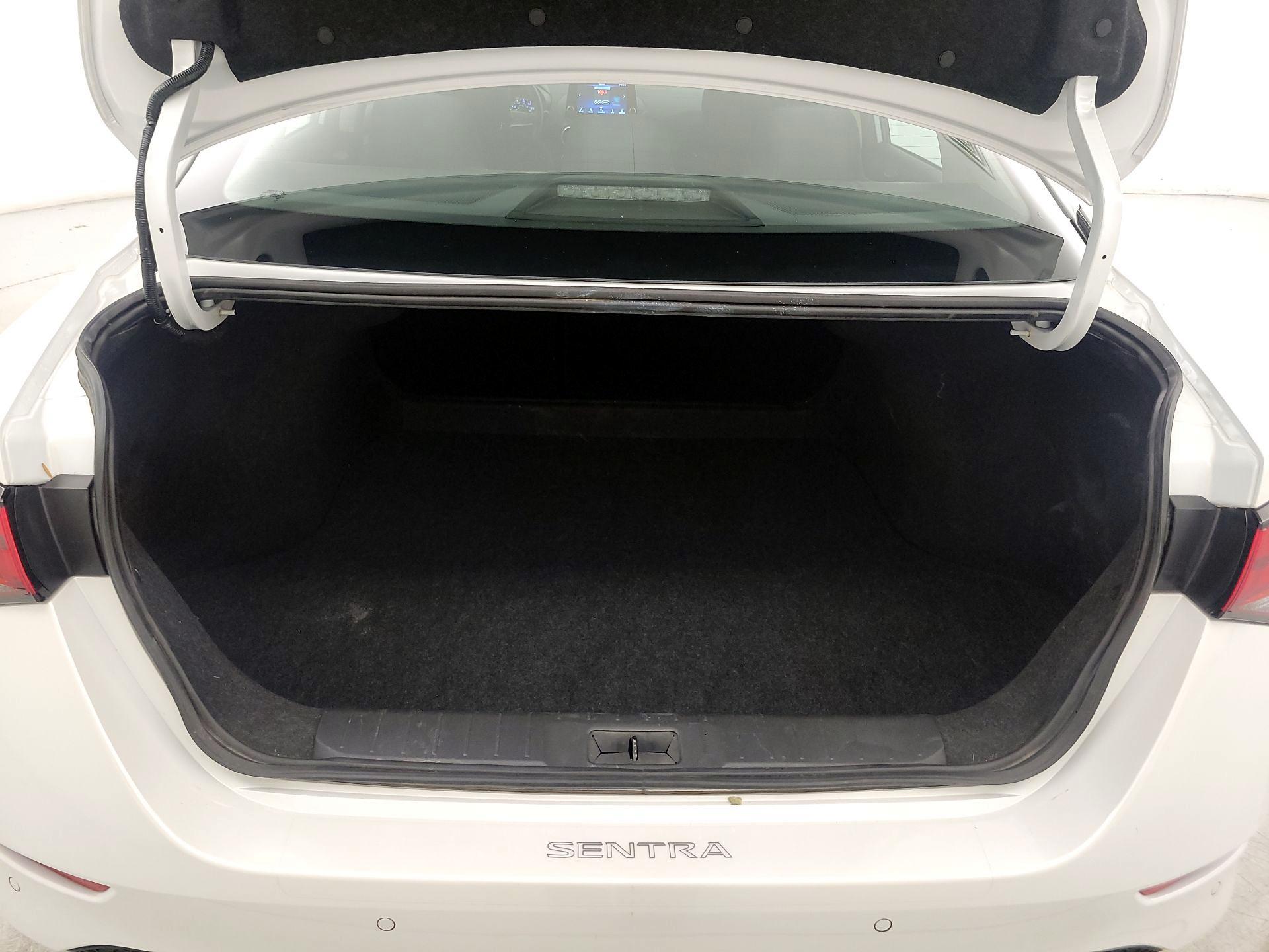 Thumbnail: 2024 Nissan Sentra - 20