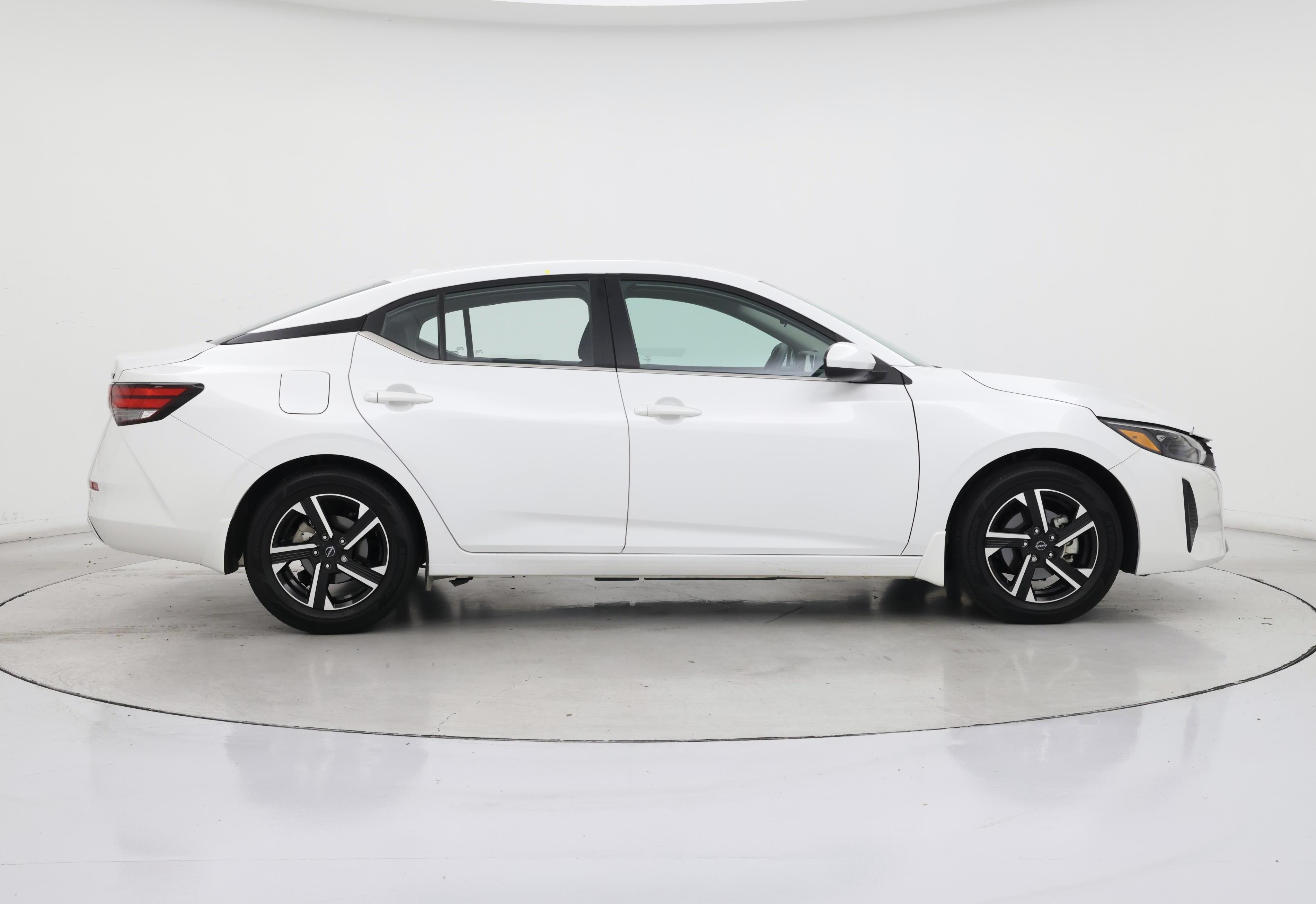 Thumbnail: 2024 Nissan Sentra - 7
