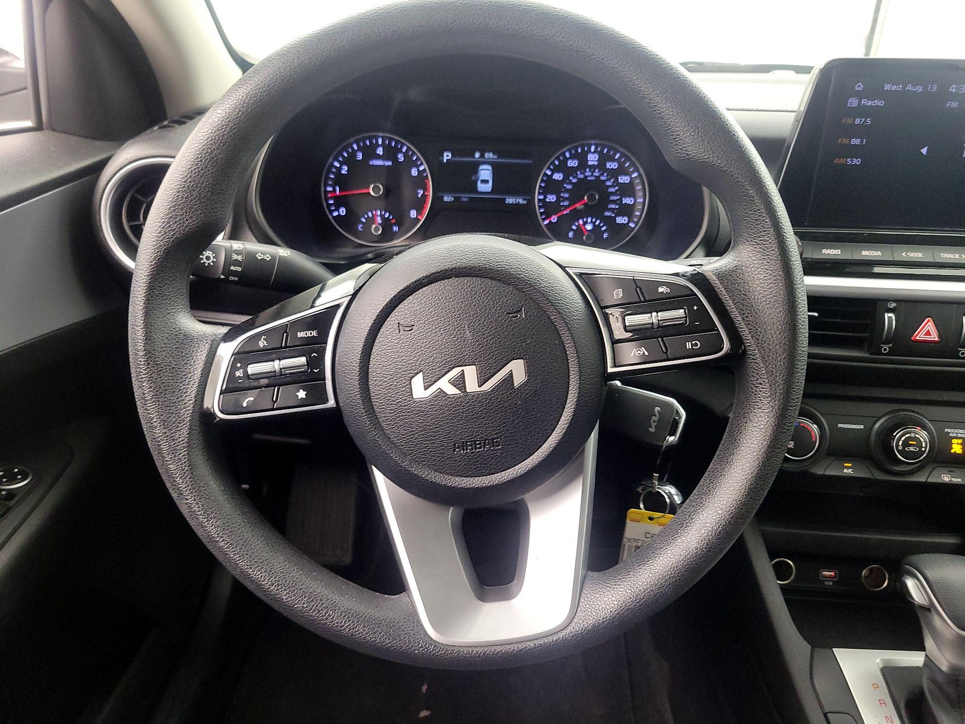 Thumbnail: 2023 Kia Forte - 10