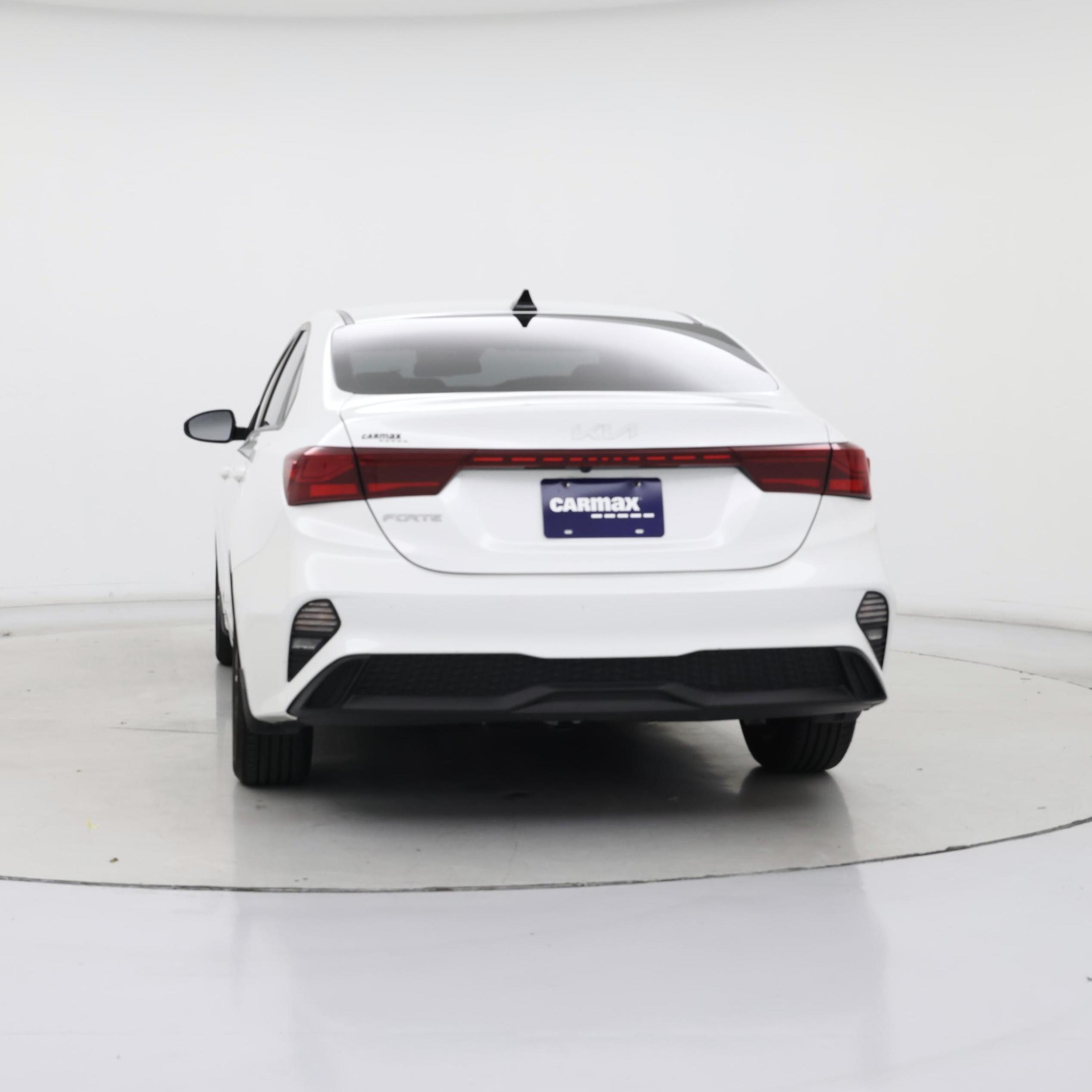 Thumbnail: 2023 Kia Forte - 6