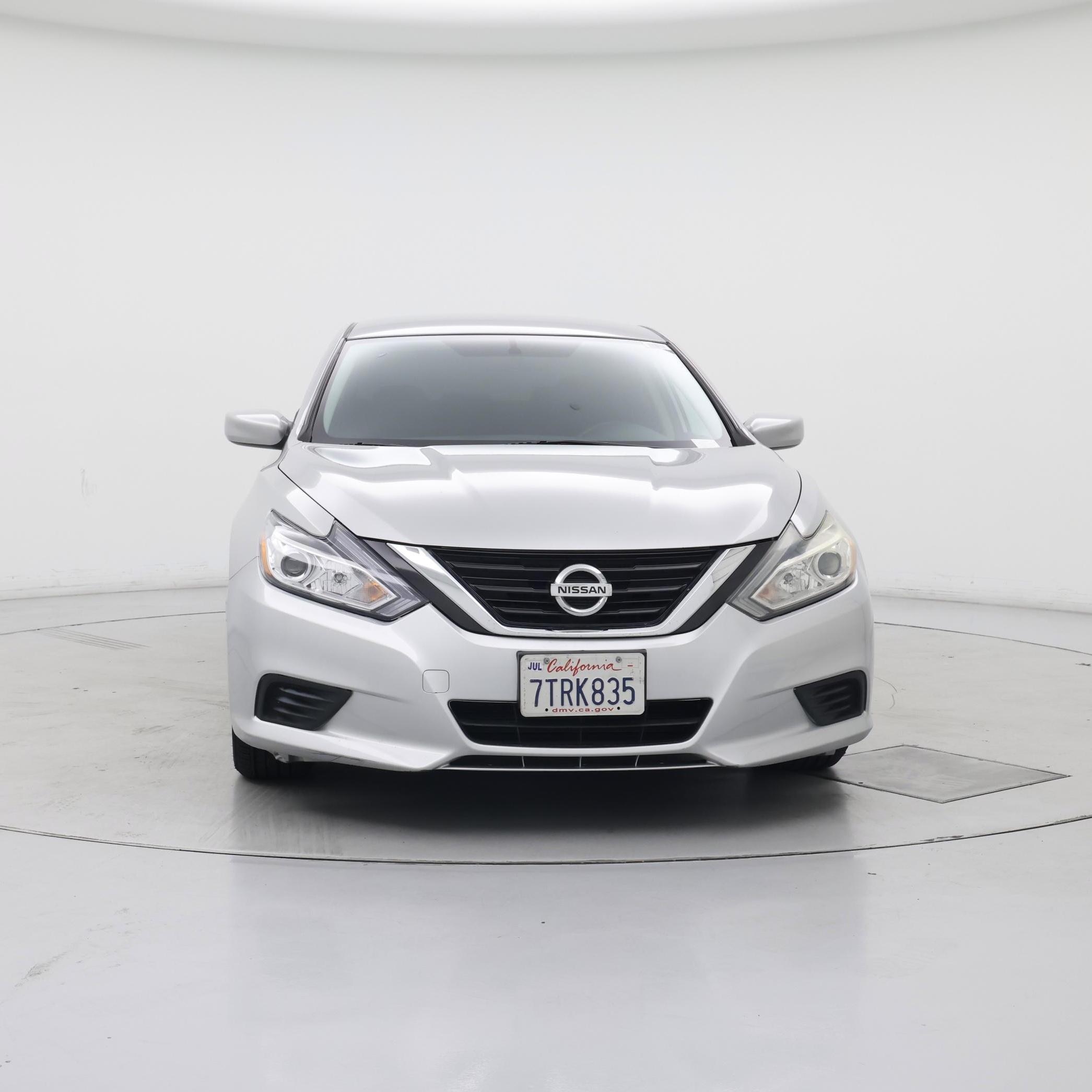 Thumbnail: 2016 Nissan Altima - 5