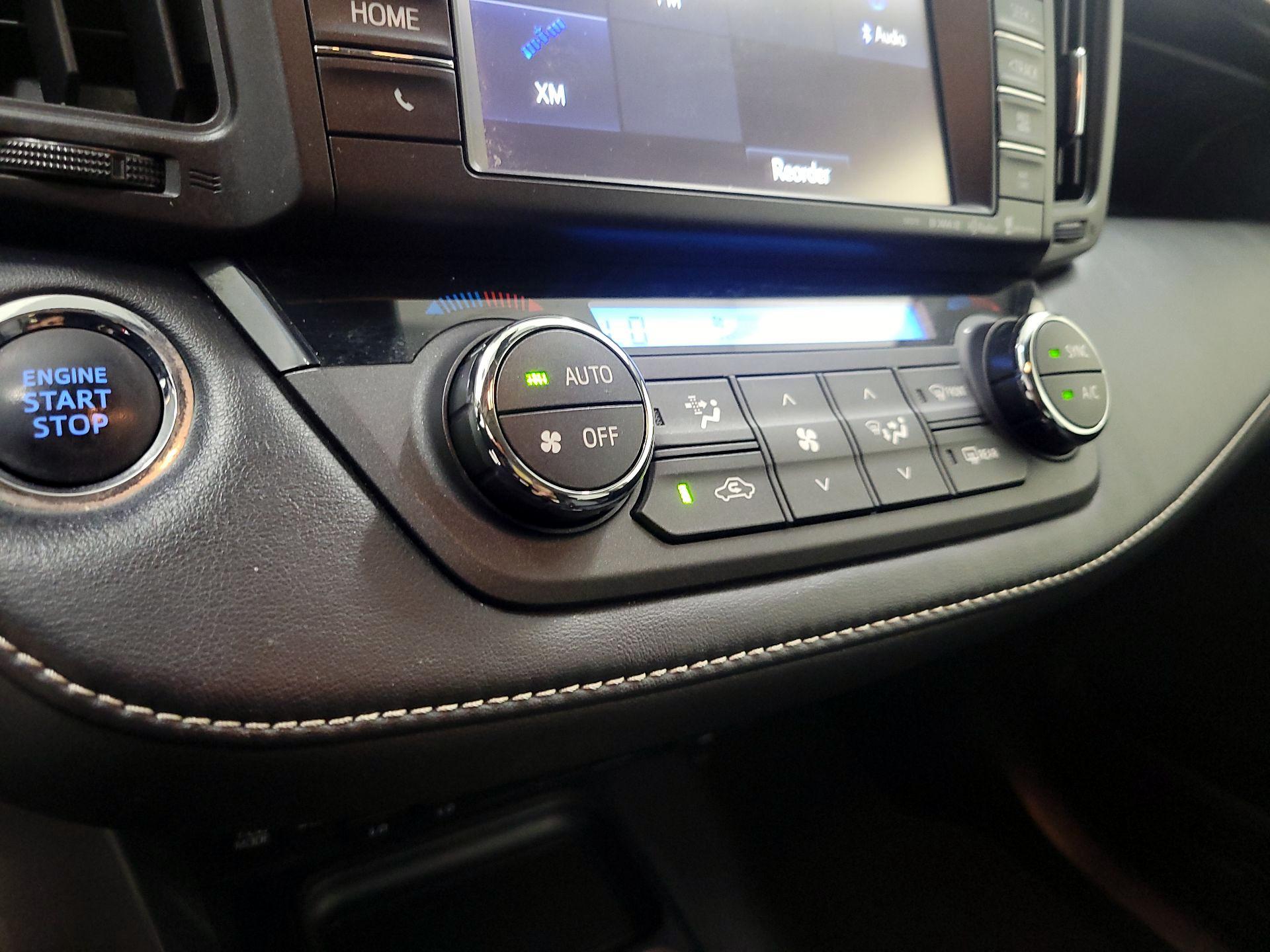 Thumbnail: 2017 Toyota RAV4 - 16