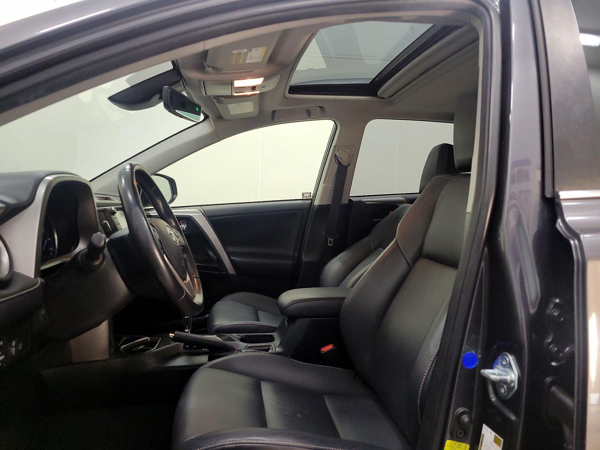 Thumbnail: 2017 Toyota RAV4 - 19