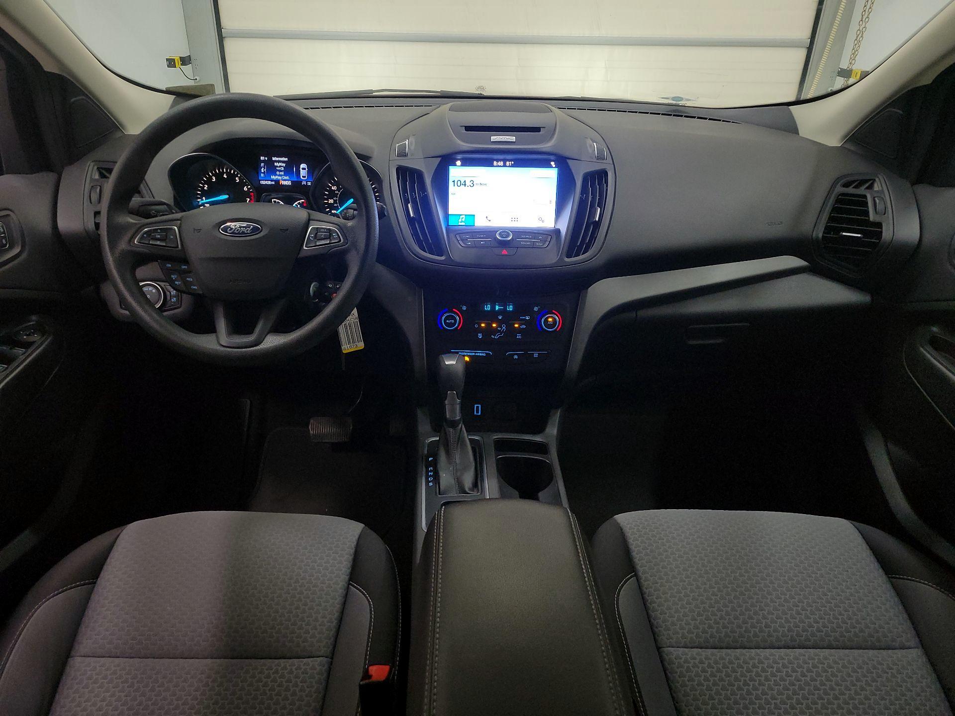 Thumbnail: 2017 Ford Escape - 9