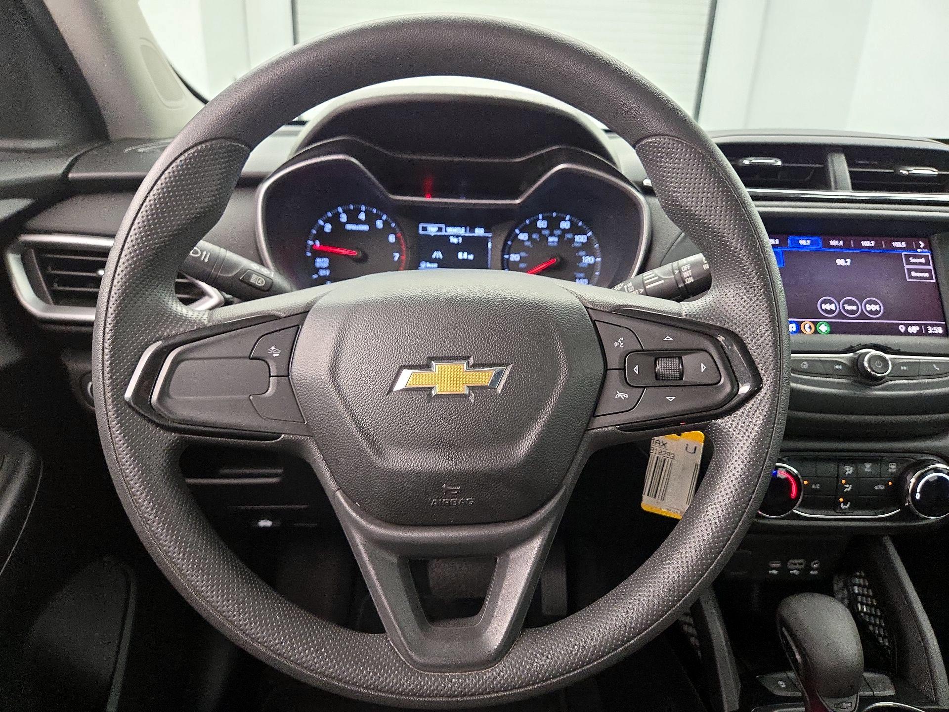 Thumbnail: 2021 Chevrolet TrailBlazer - 10