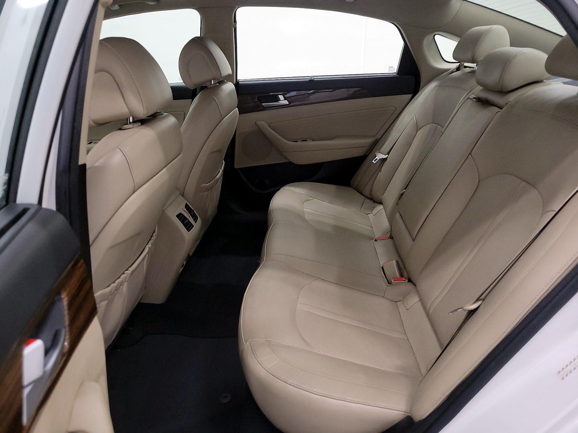 Thumbnail: 2016 Hyundai Sonata - 20