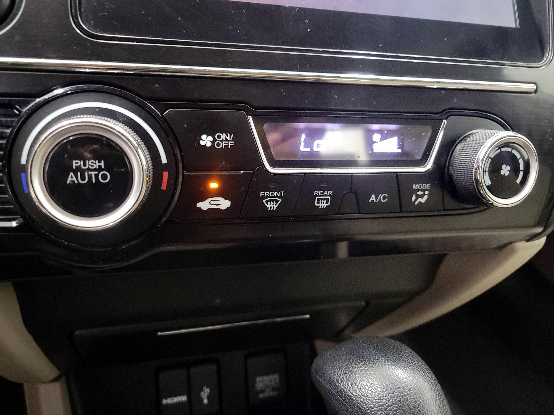 Thumbnail: 2015 Honda Civic - 16