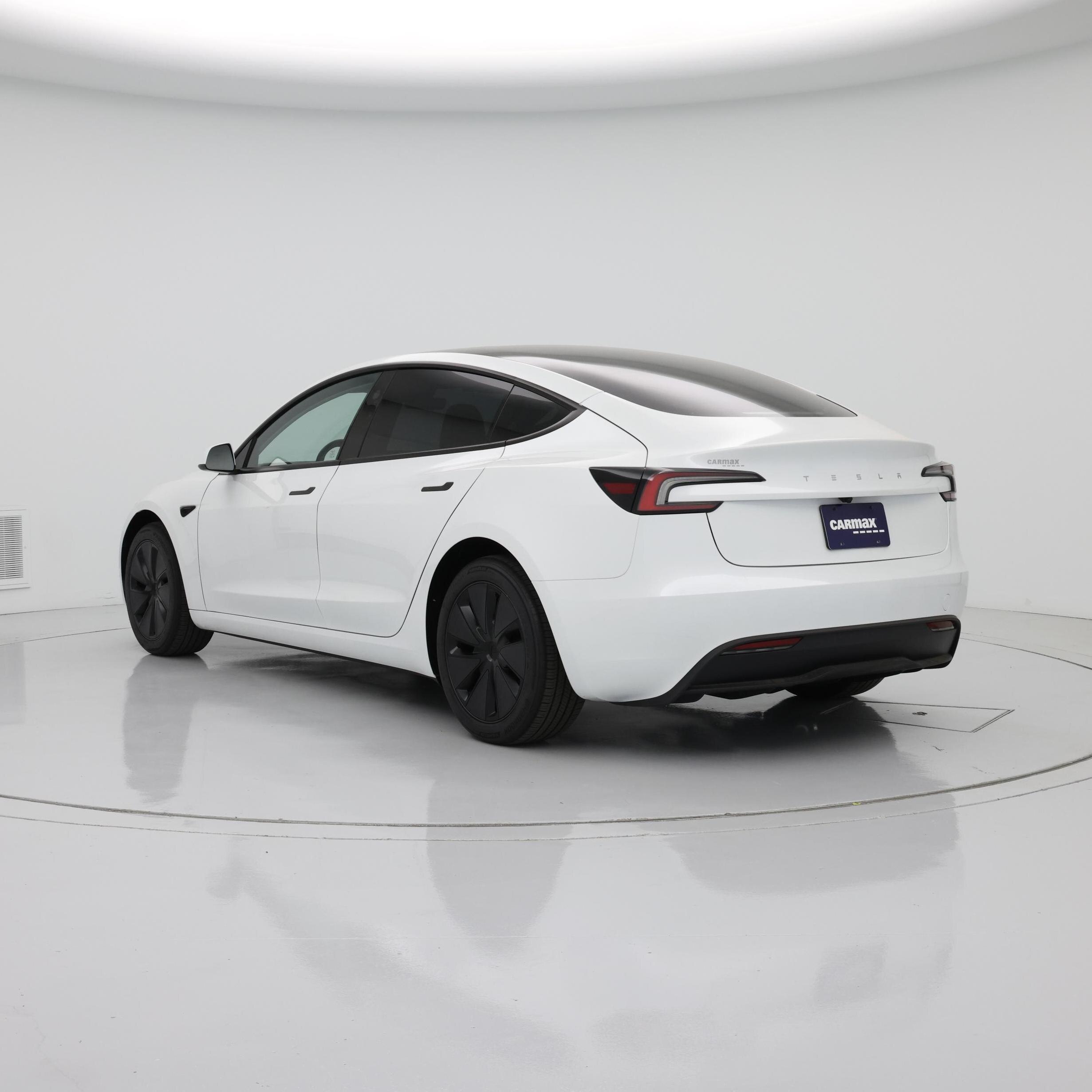Thumbnail: 2025 Tesla Model 3 - 2