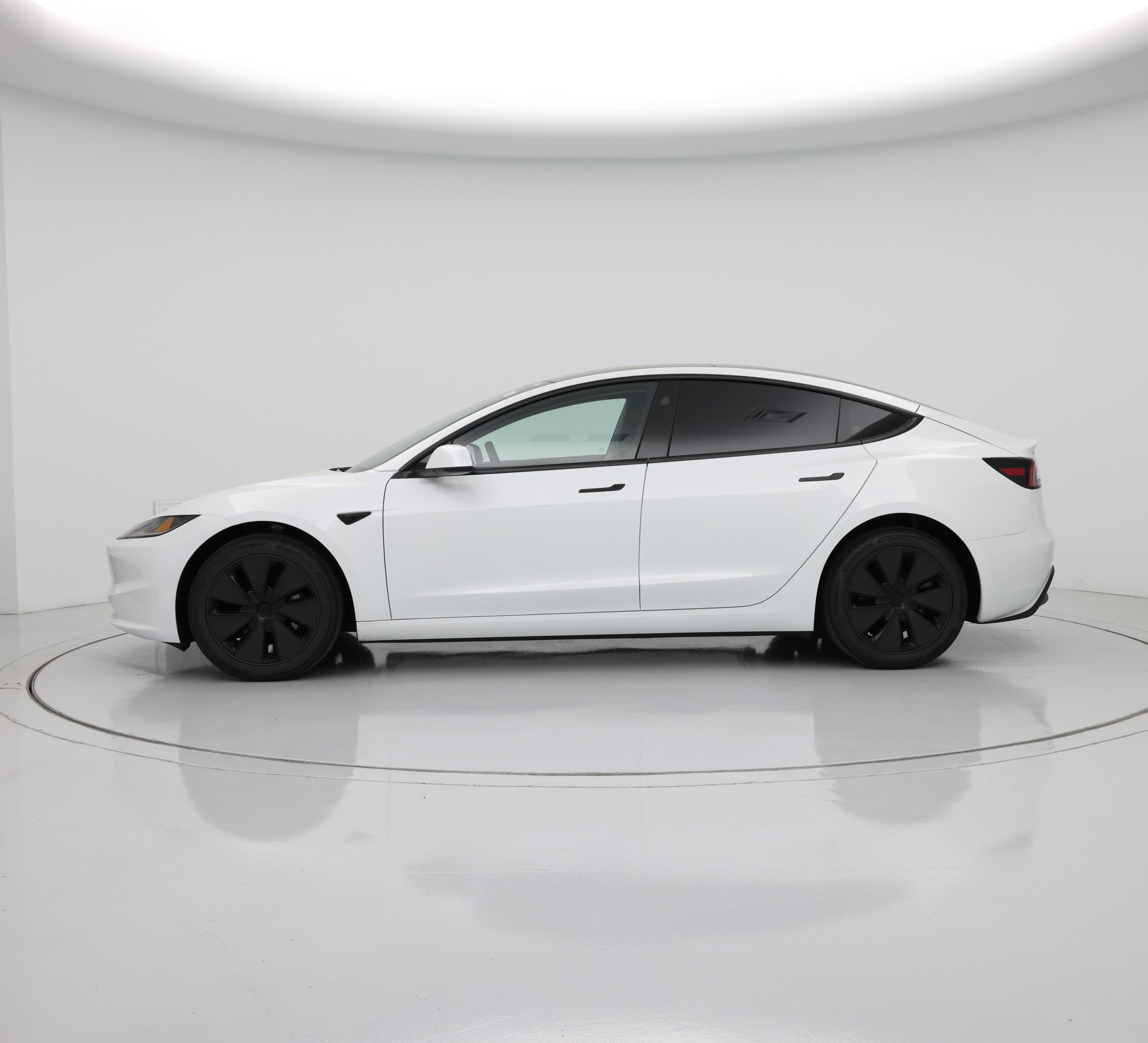 Thumbnail: 2025 Tesla Model 3 - 3
