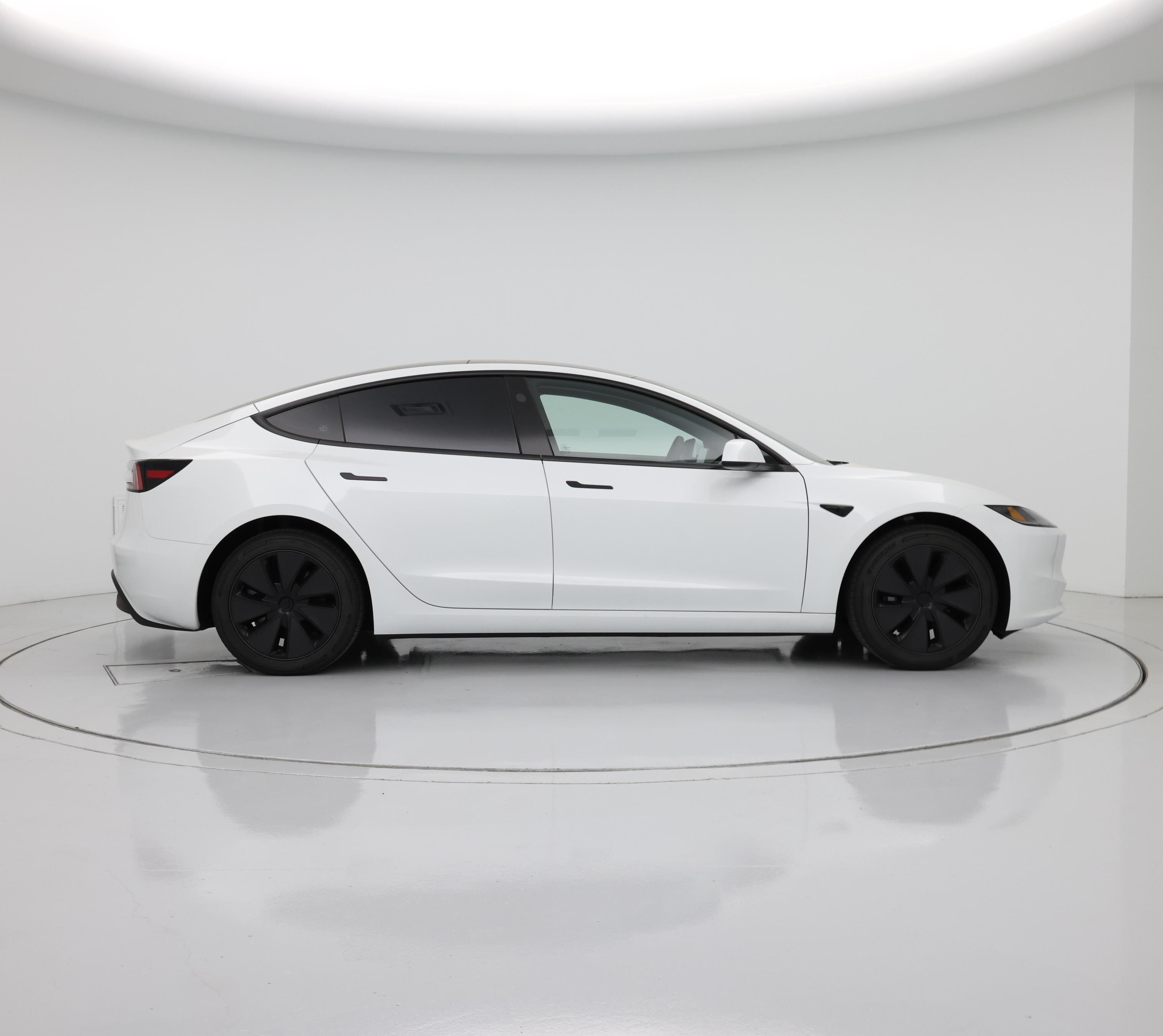 Thumbnail: 2025 Tesla Model 3 - 7