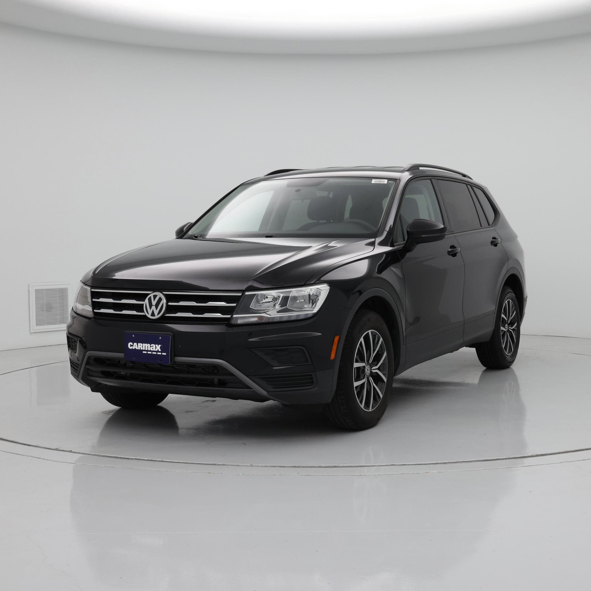 Thumbnail: 2021 Volkswagen Tiguan - 4