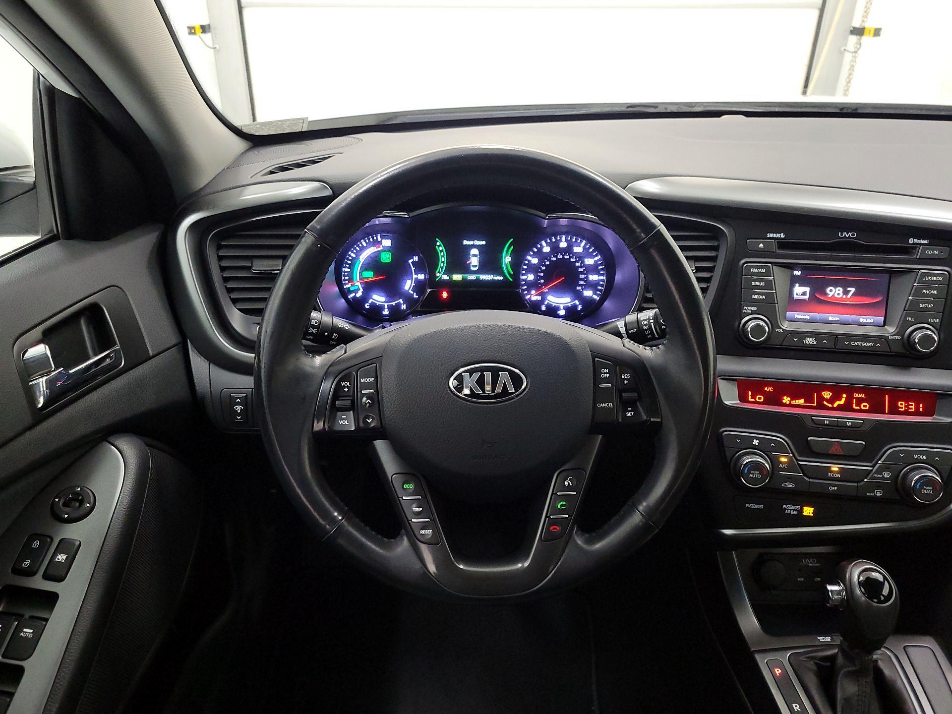 Thumbnail: 2013 Kia Optima - 10