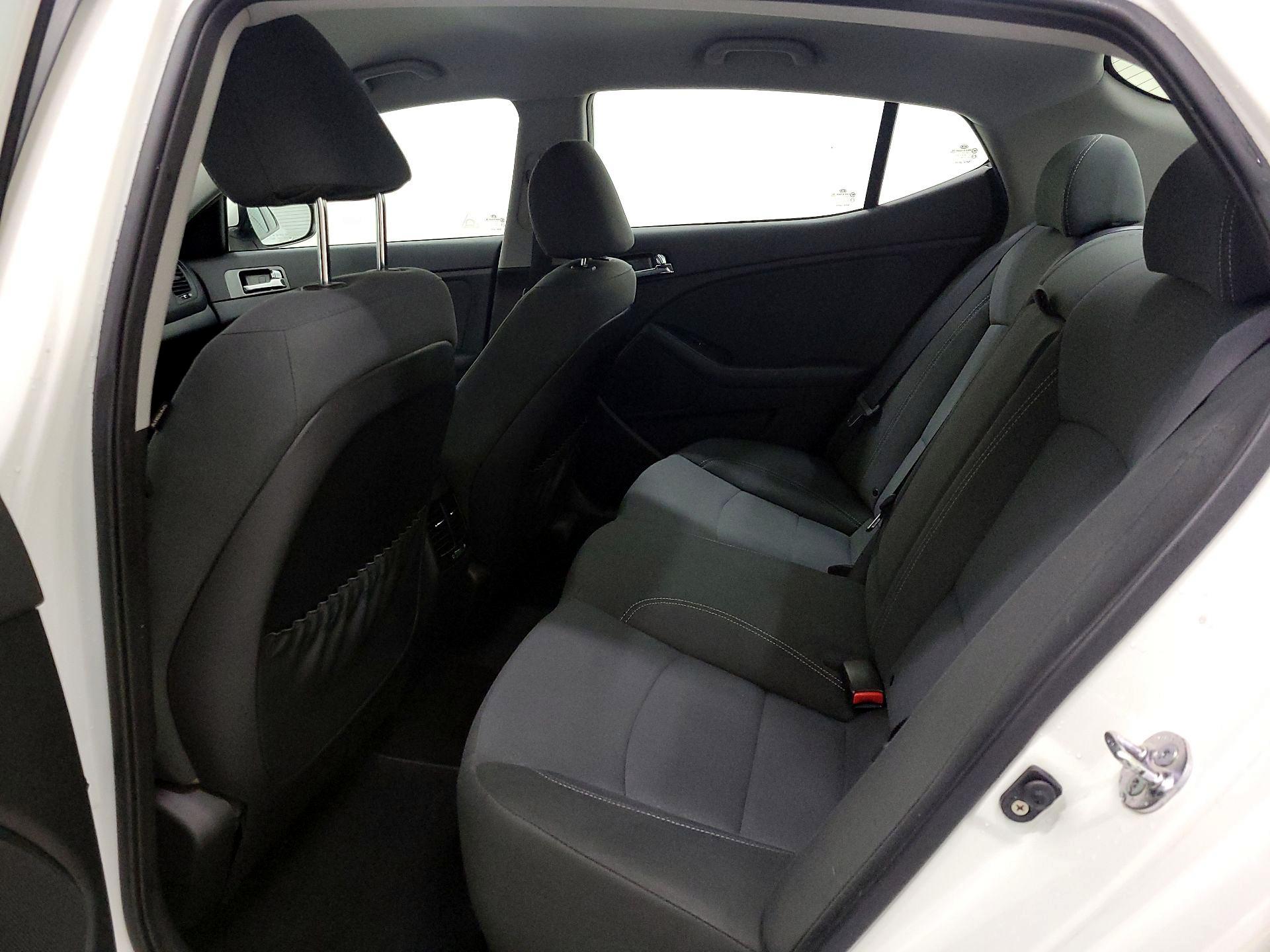 Thumbnail: 2013 Kia Optima - 19