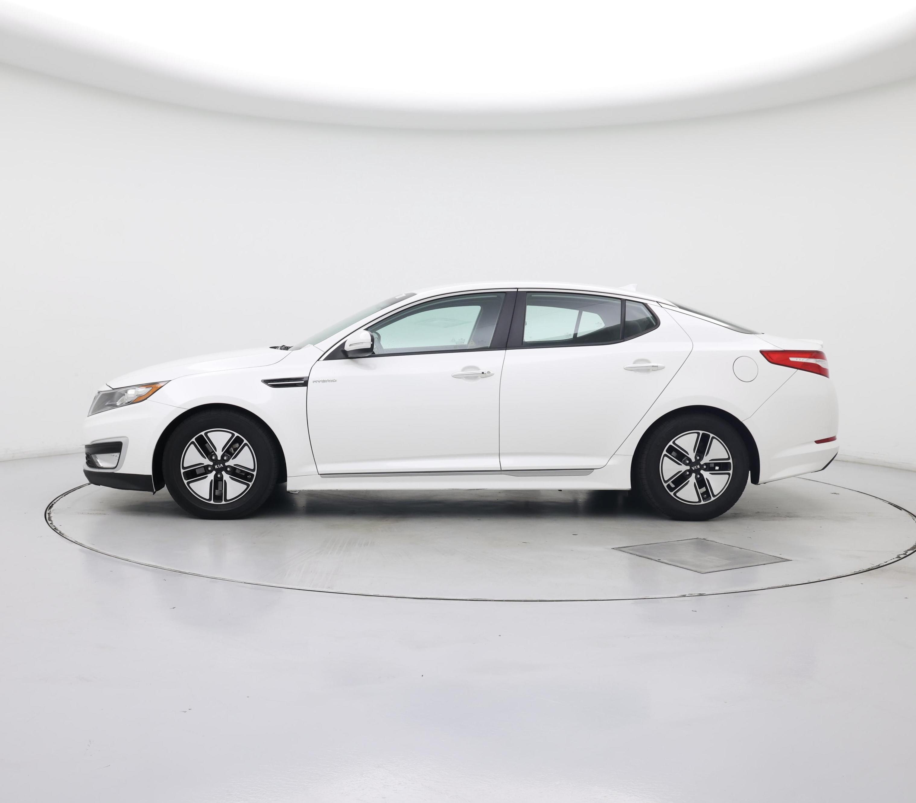 Thumbnail: 2013 Kia Optima - 3