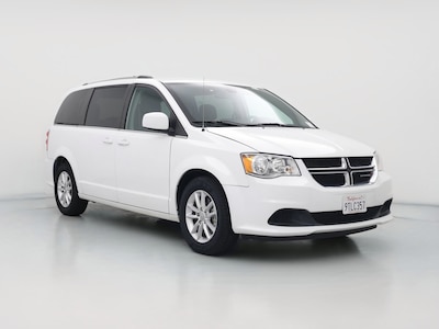 White 2019 Dodge Grand Caravan SXT