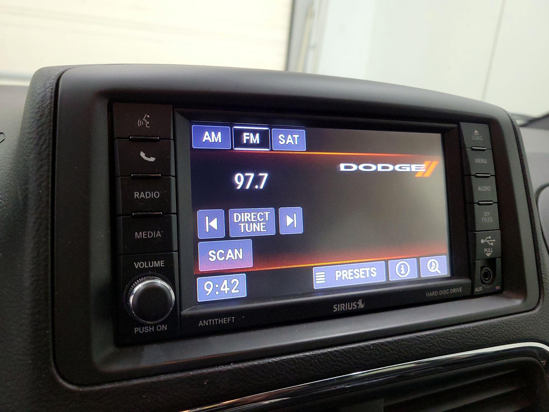 Thumbnail: 2019 Dodge Grand Caravan - 15