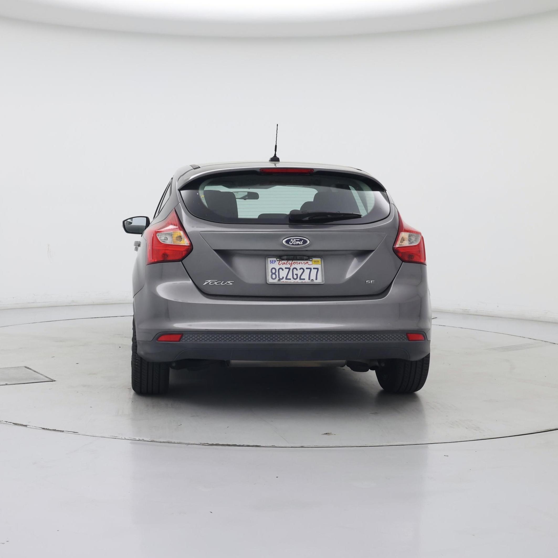 Thumbnail: 2013 Ford Focus - 6