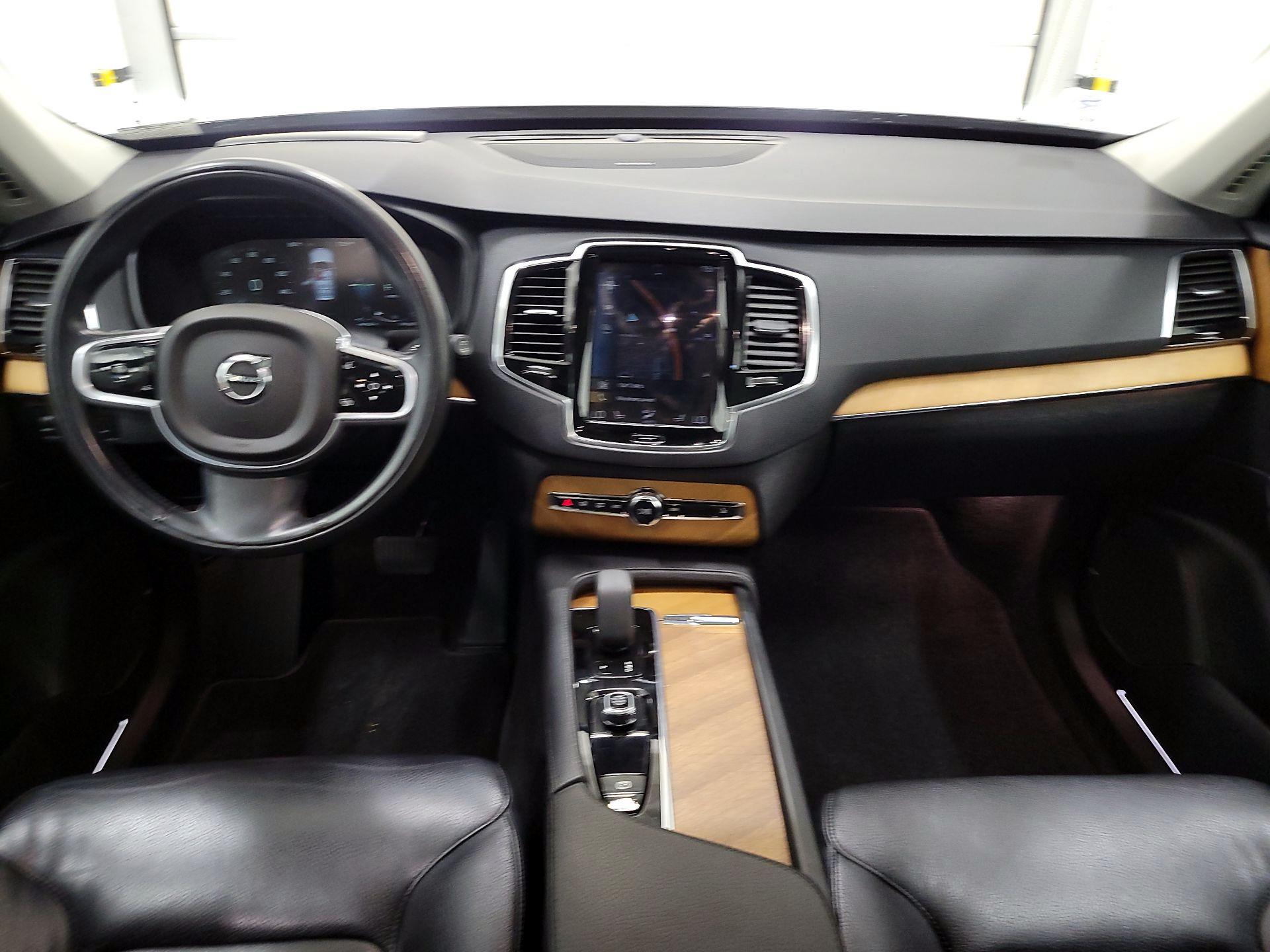 Thumbnail: 2022 Volvo XC90 - 9