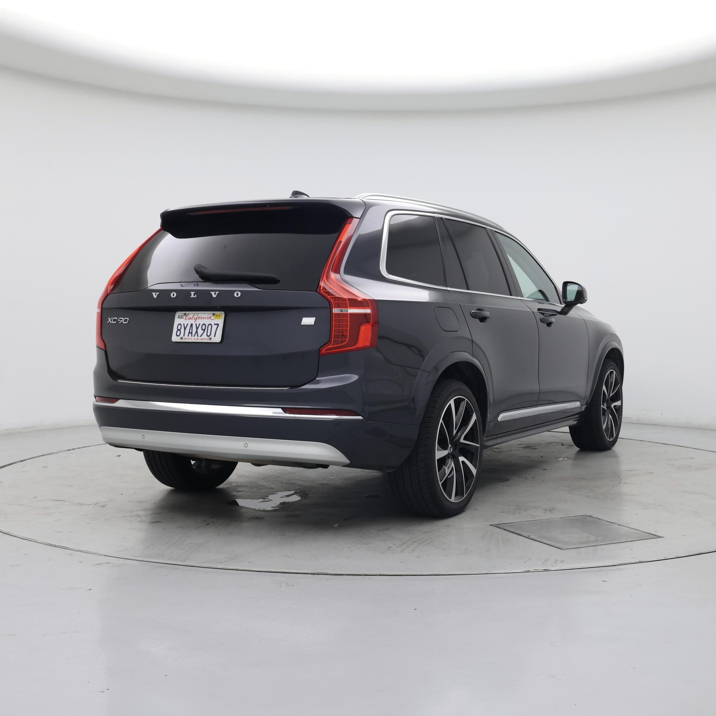 Thumbnail: 2022 Volvo XC90 - 8