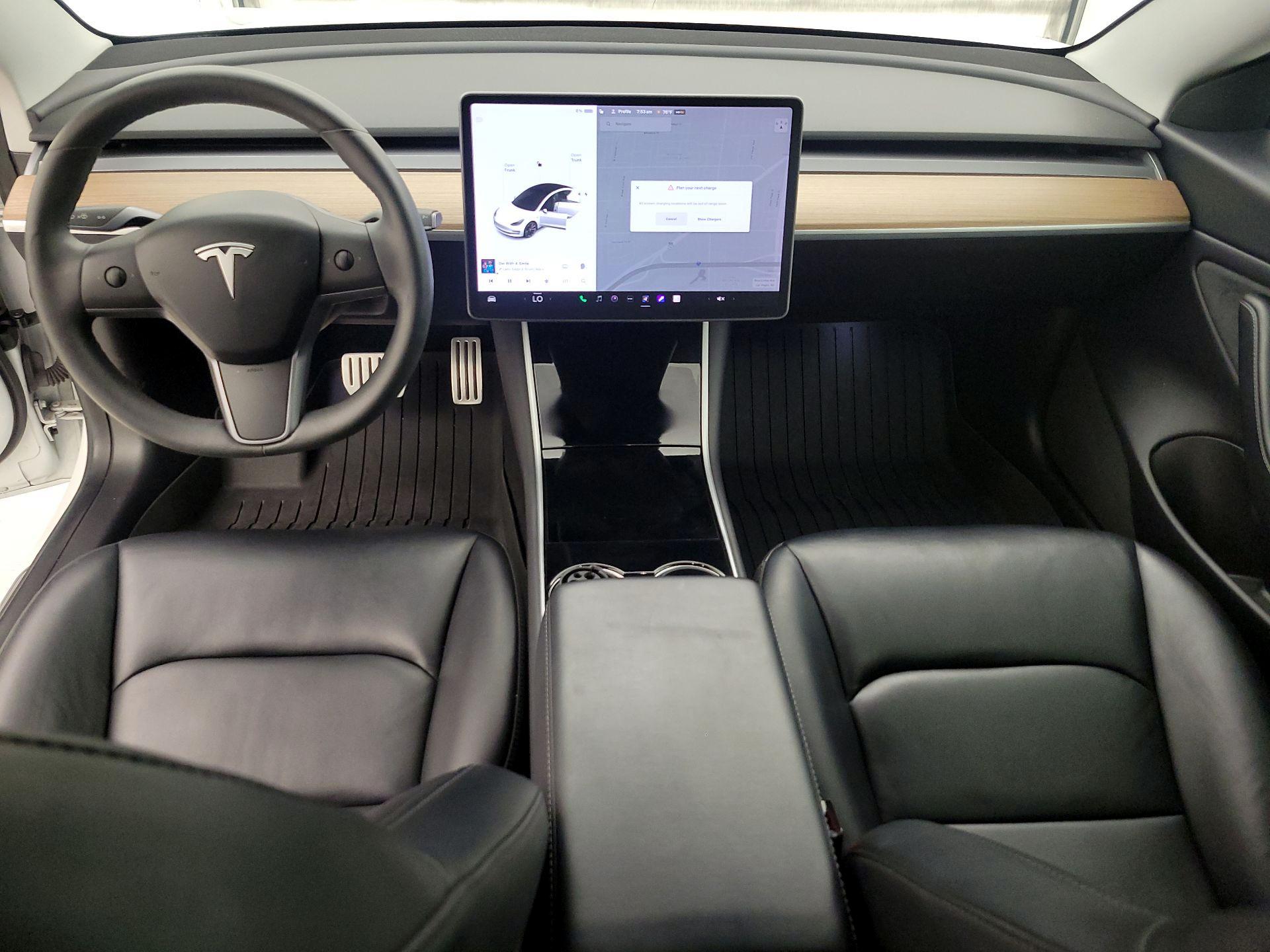 Thumbnail: 2020 Tesla Model 3 - 9