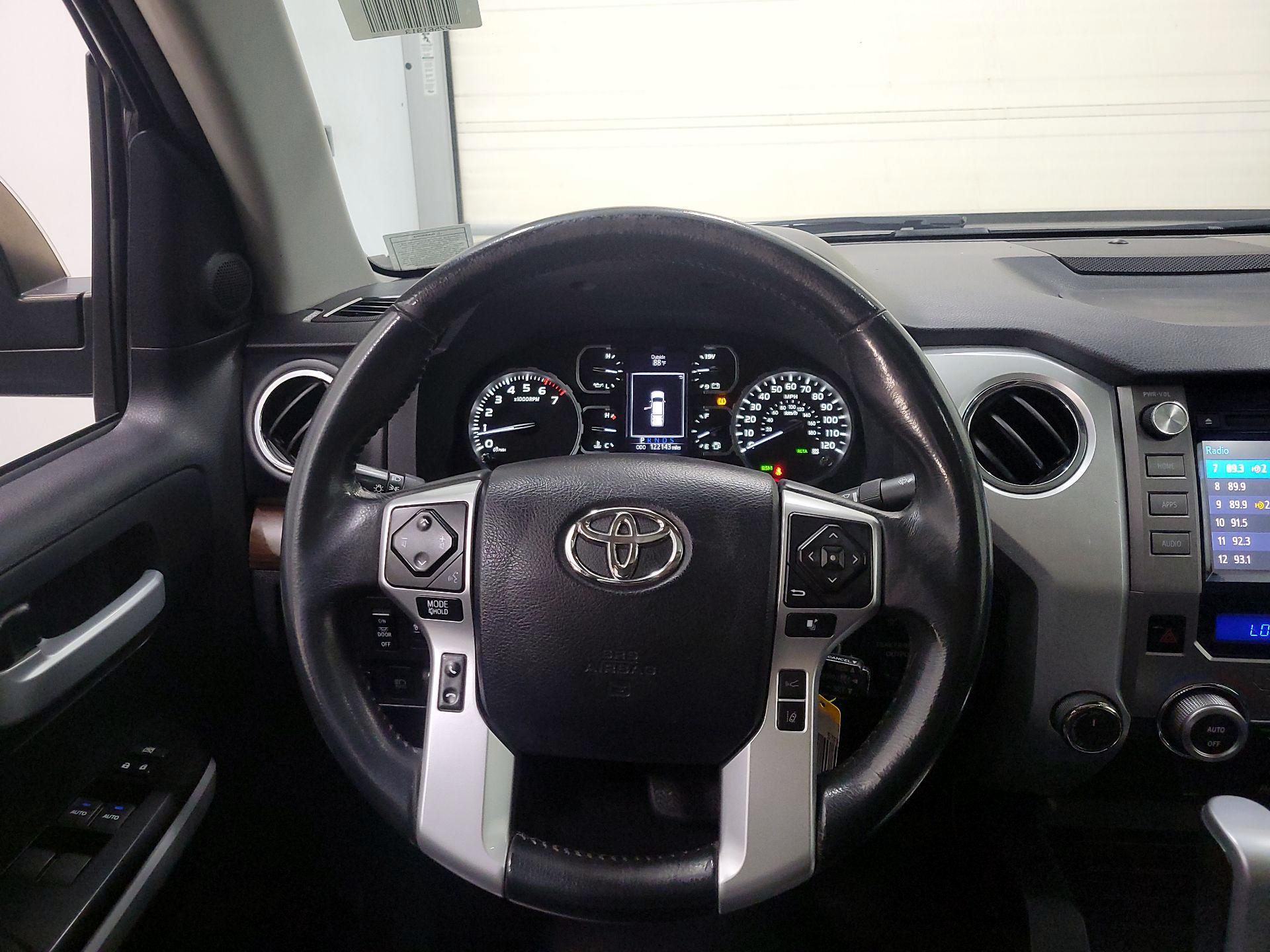 Thumbnail: 2018 Toyota Tundra - 10