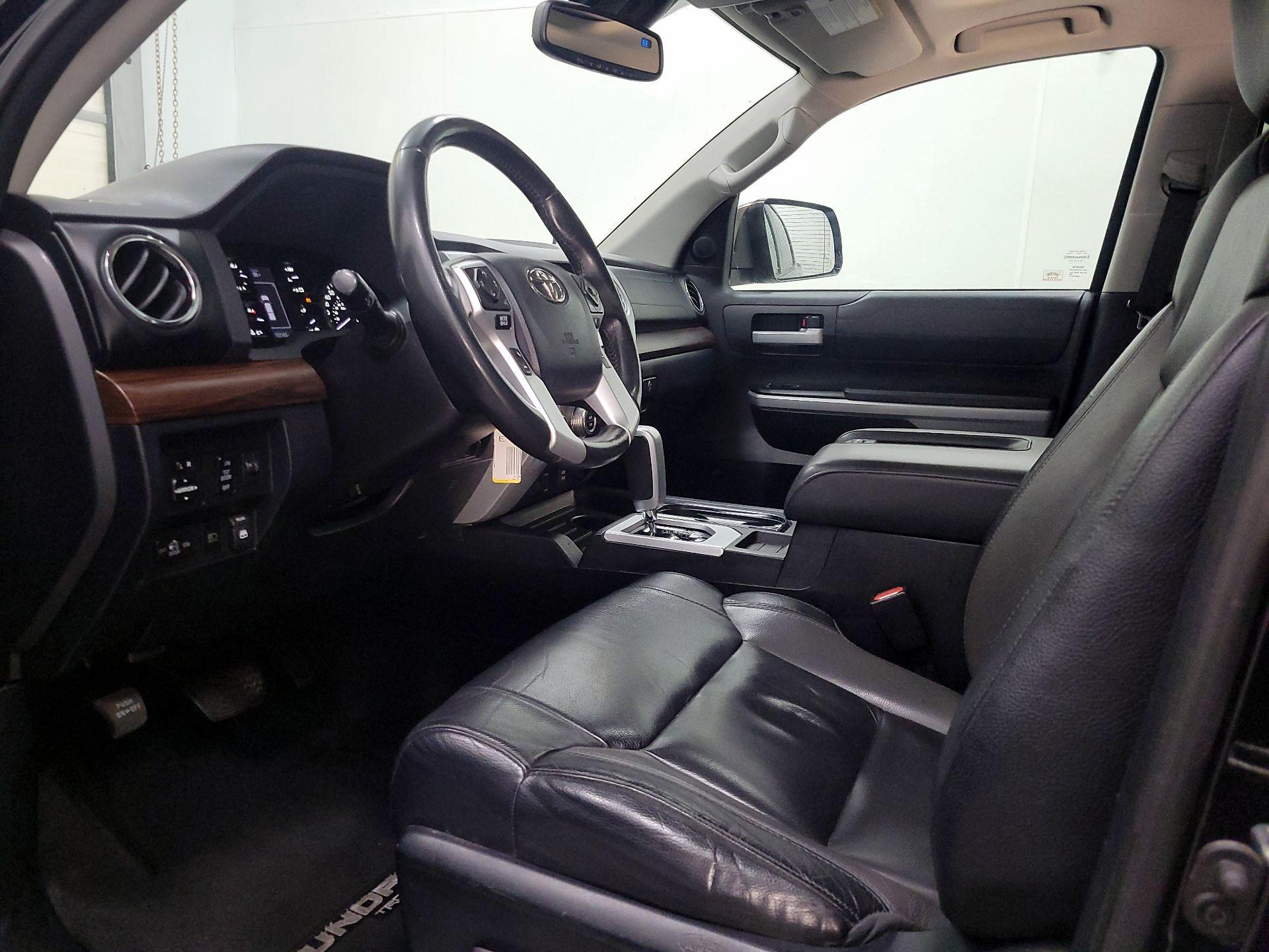 Thumbnail: 2018 Toyota Tundra - 11