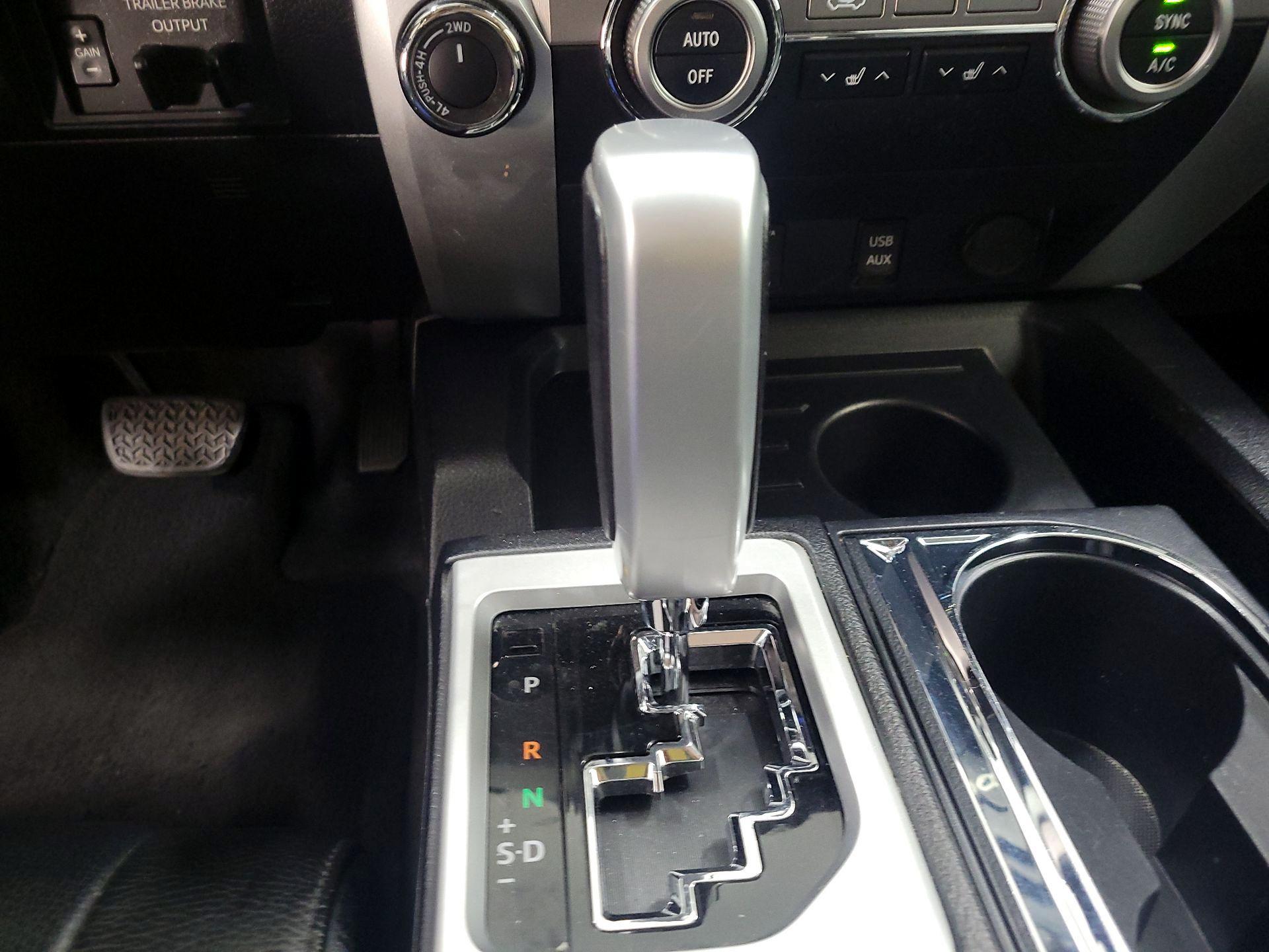 Thumbnail: 2018 Toyota Tundra - 17