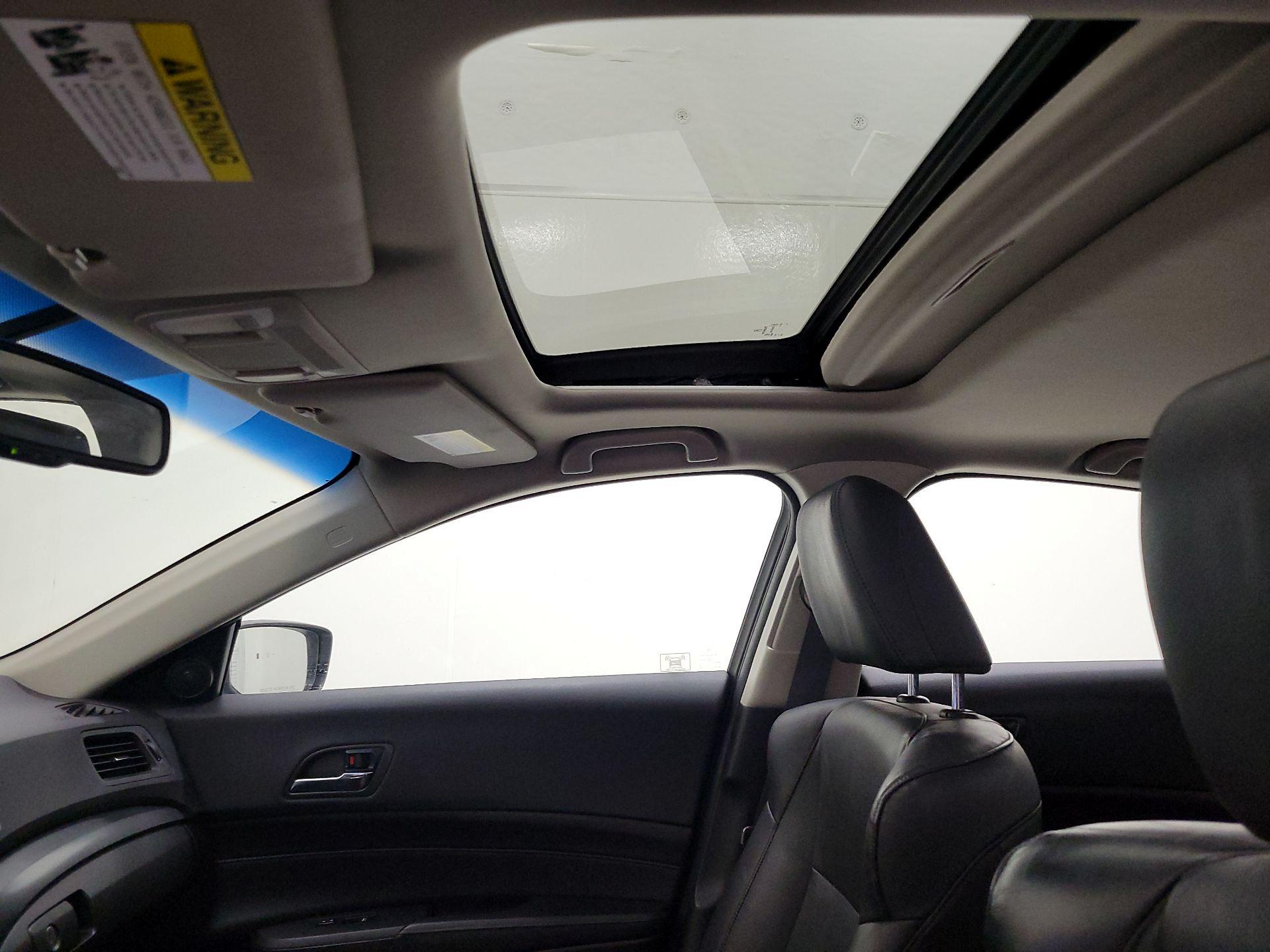 Thumbnail: 2013 Acura ILX - 17