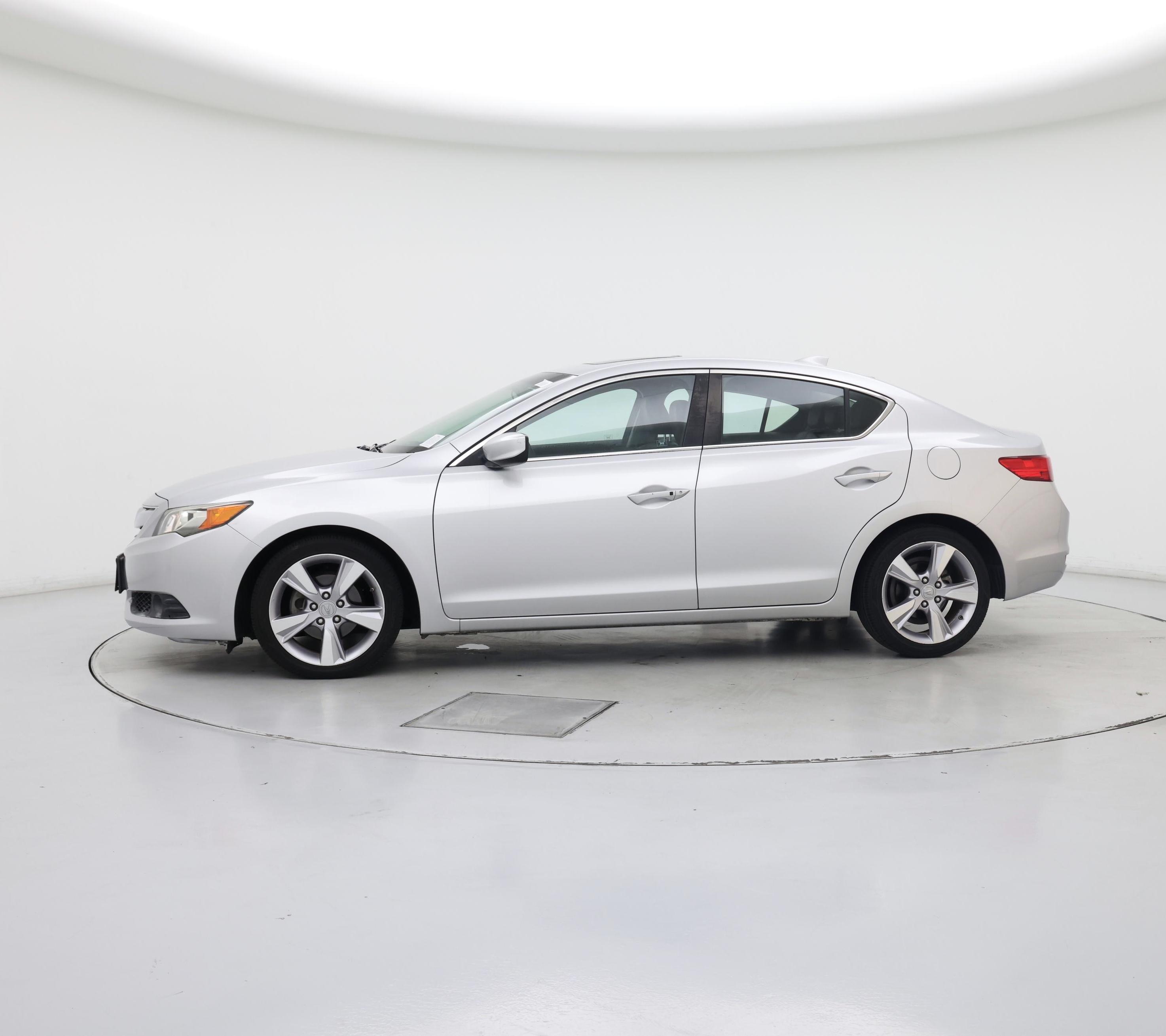 Thumbnail: 2013 Acura ILX - 3