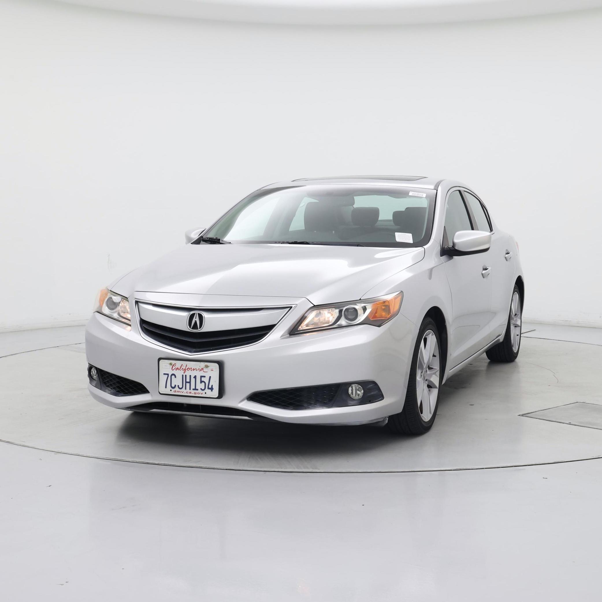 Thumbnail: 2013 Acura ILX - 4