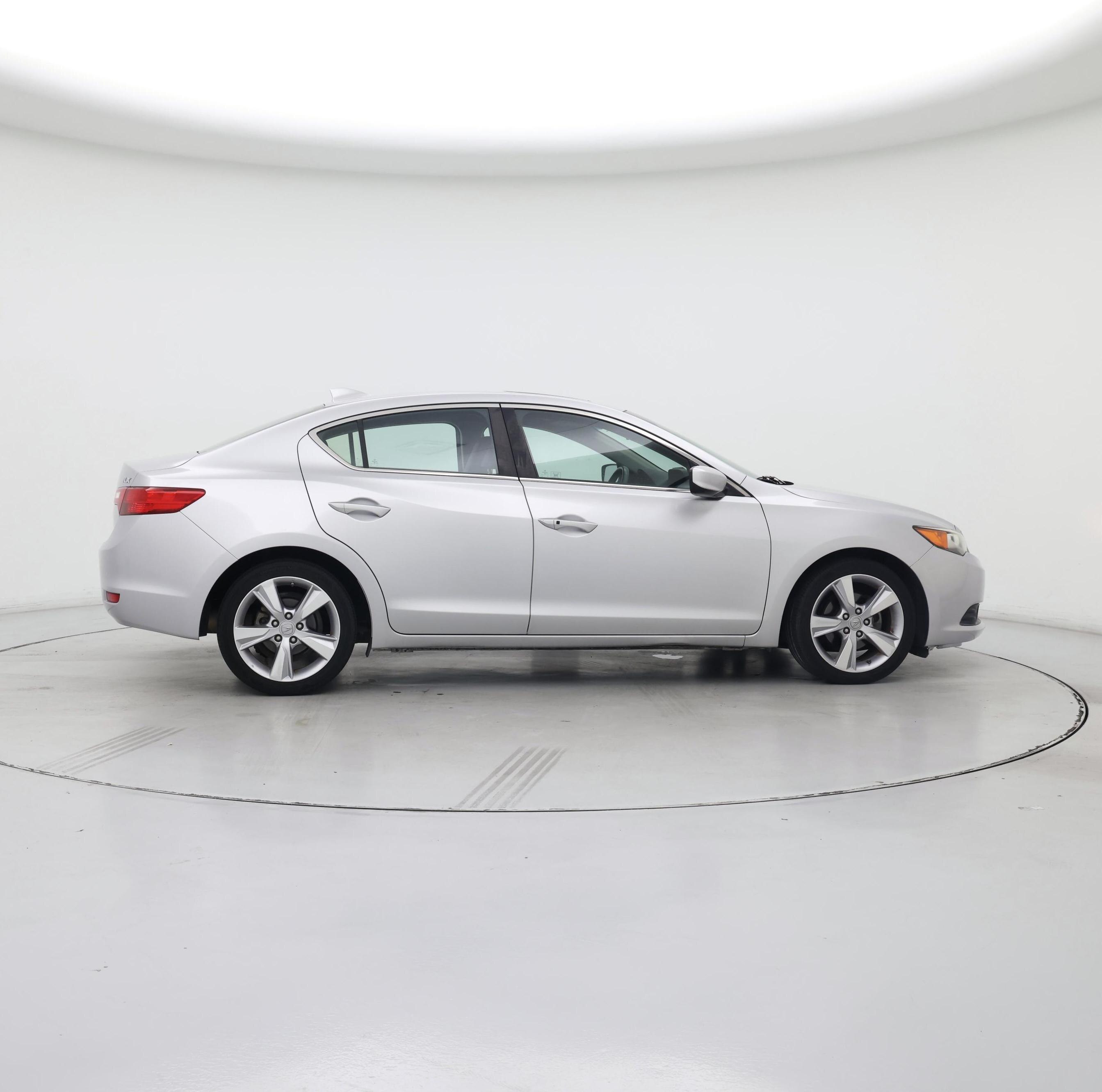Thumbnail: 2013 Acura ILX - 7