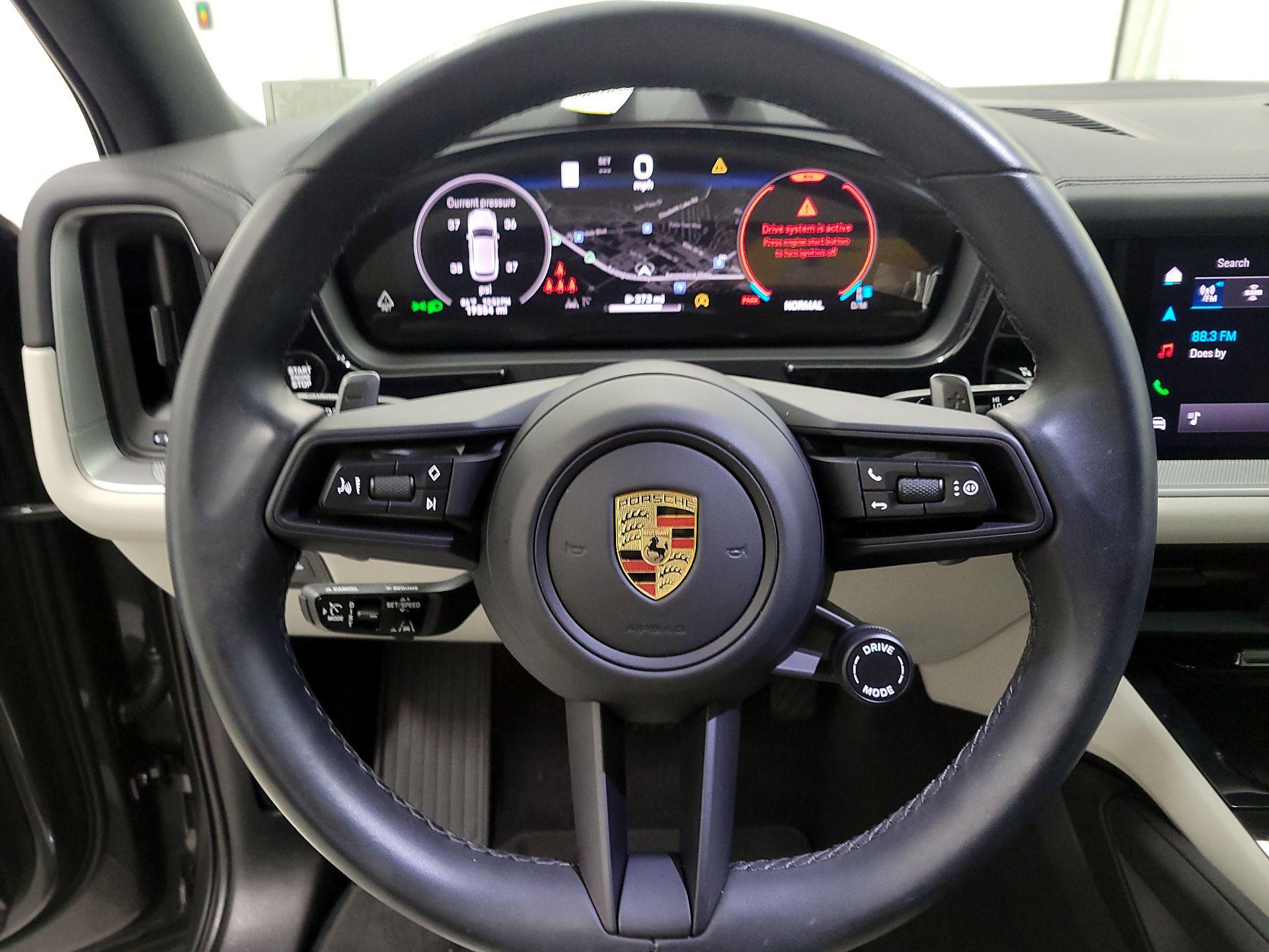 Thumbnail: 2024 Porsche Cayenne - 10