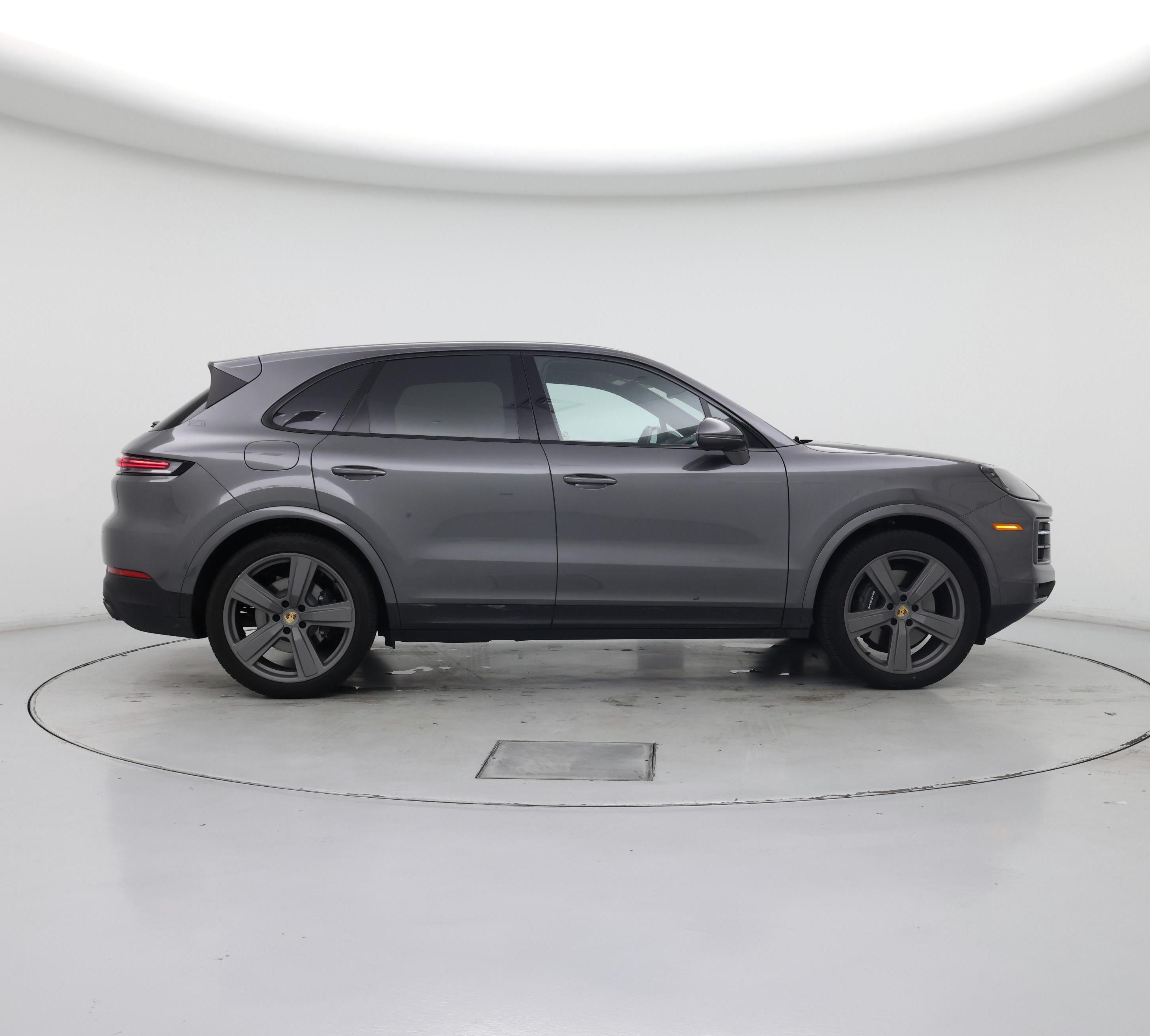 Thumbnail: 2024 Porsche Cayenne - 7