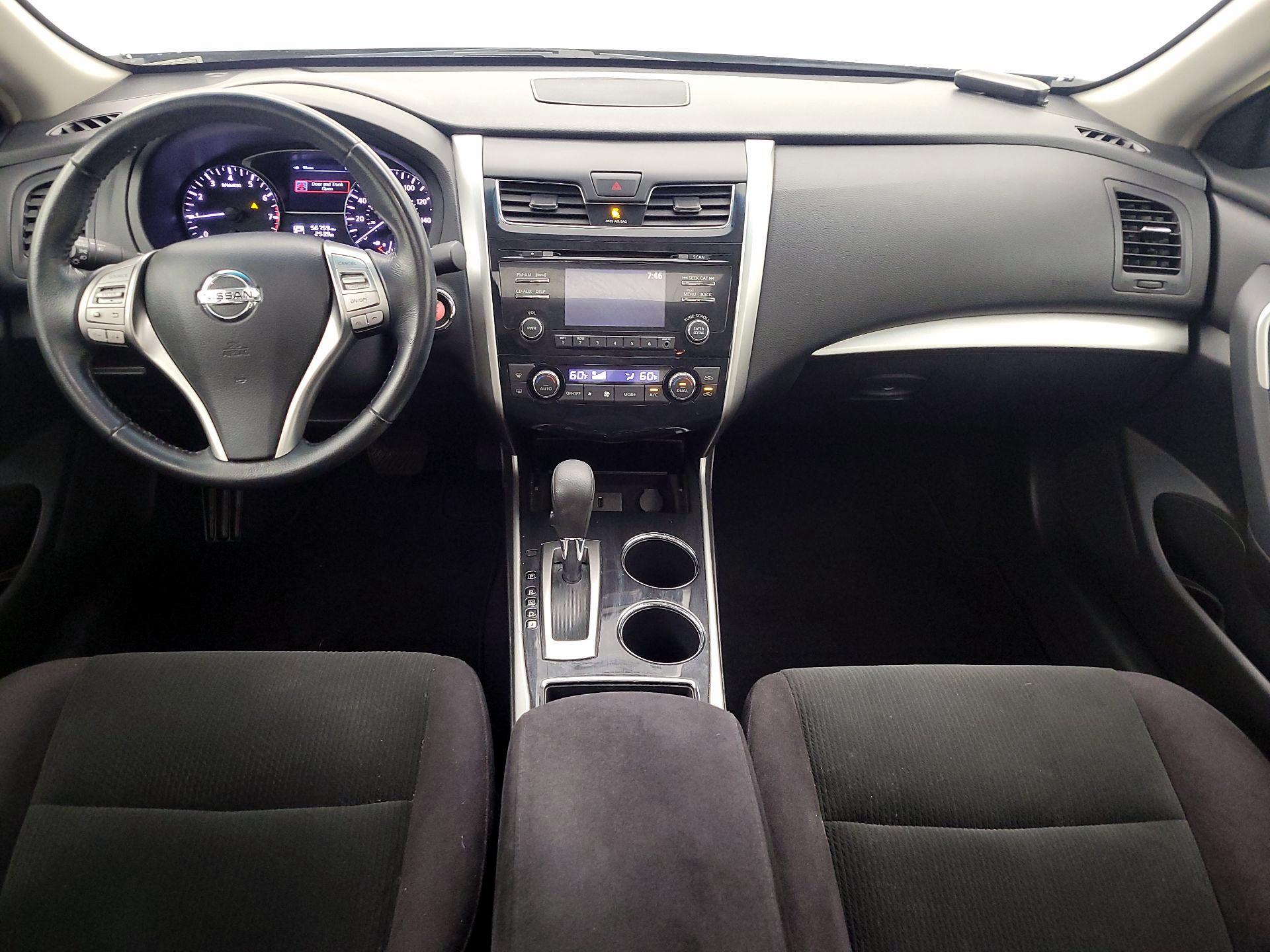 Thumbnail: 2013 Nissan Altima - 9