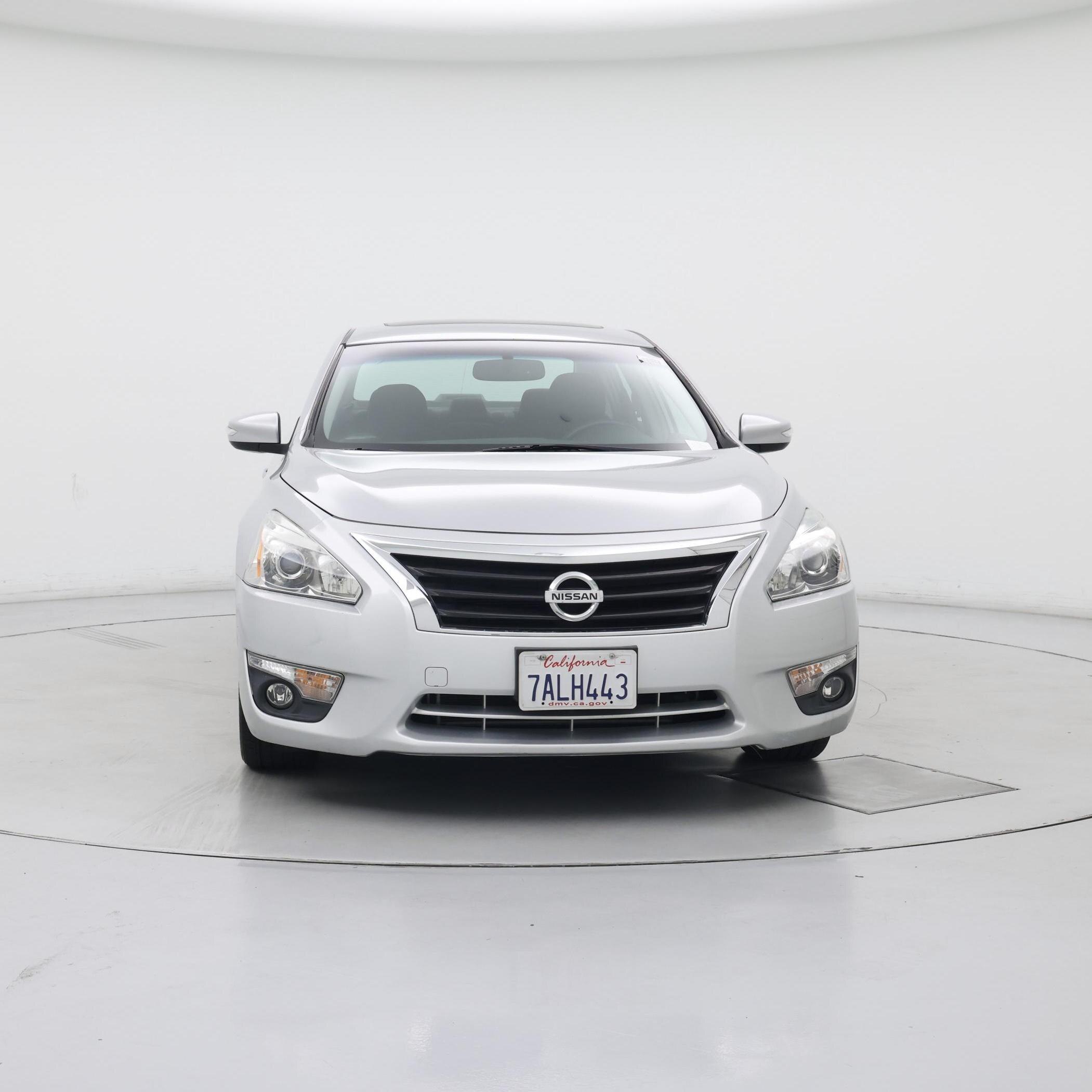 Thumbnail: 2013 Nissan Altima - 5