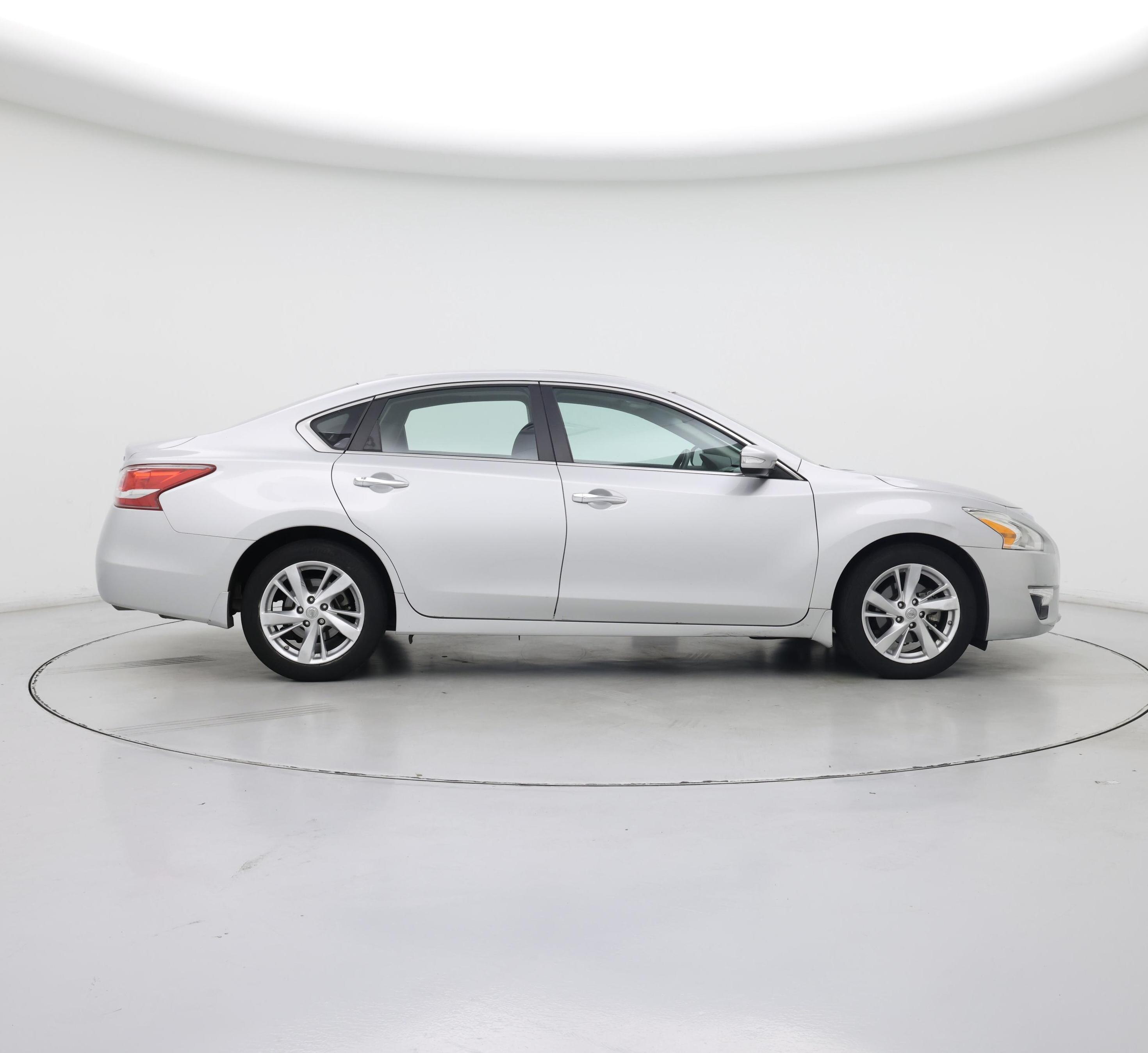 Thumbnail: 2013 Nissan Altima - 7