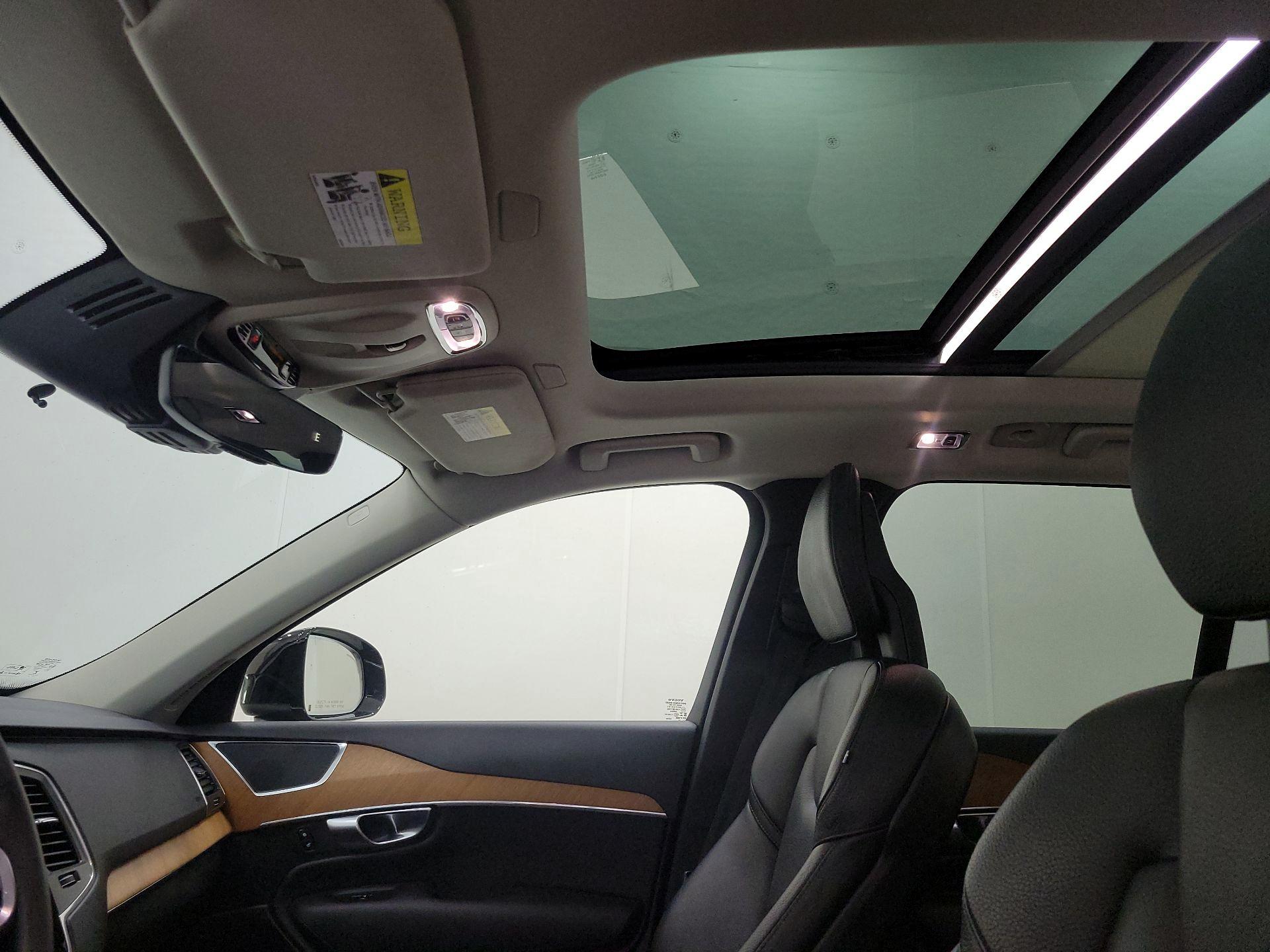 Thumbnail: 2021 Volvo XC90 - 19