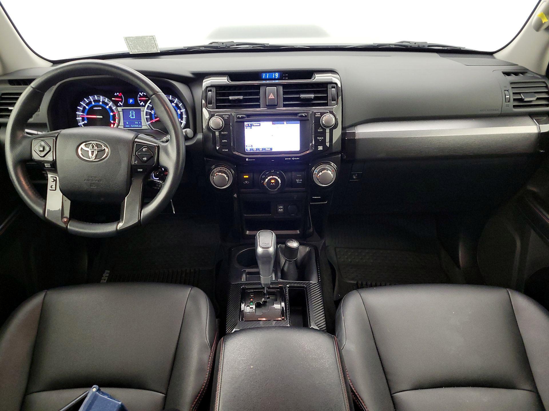 Thumbnail: 2017 Toyota 4Runner - 9
