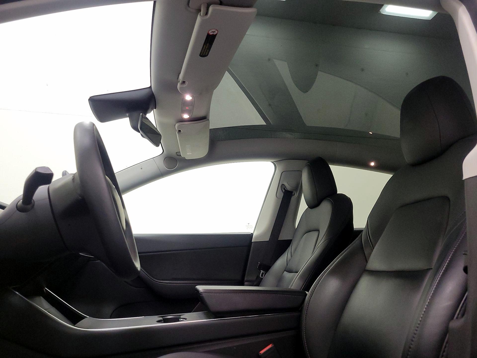 Thumbnail: 2021 Tesla Model Y - 19